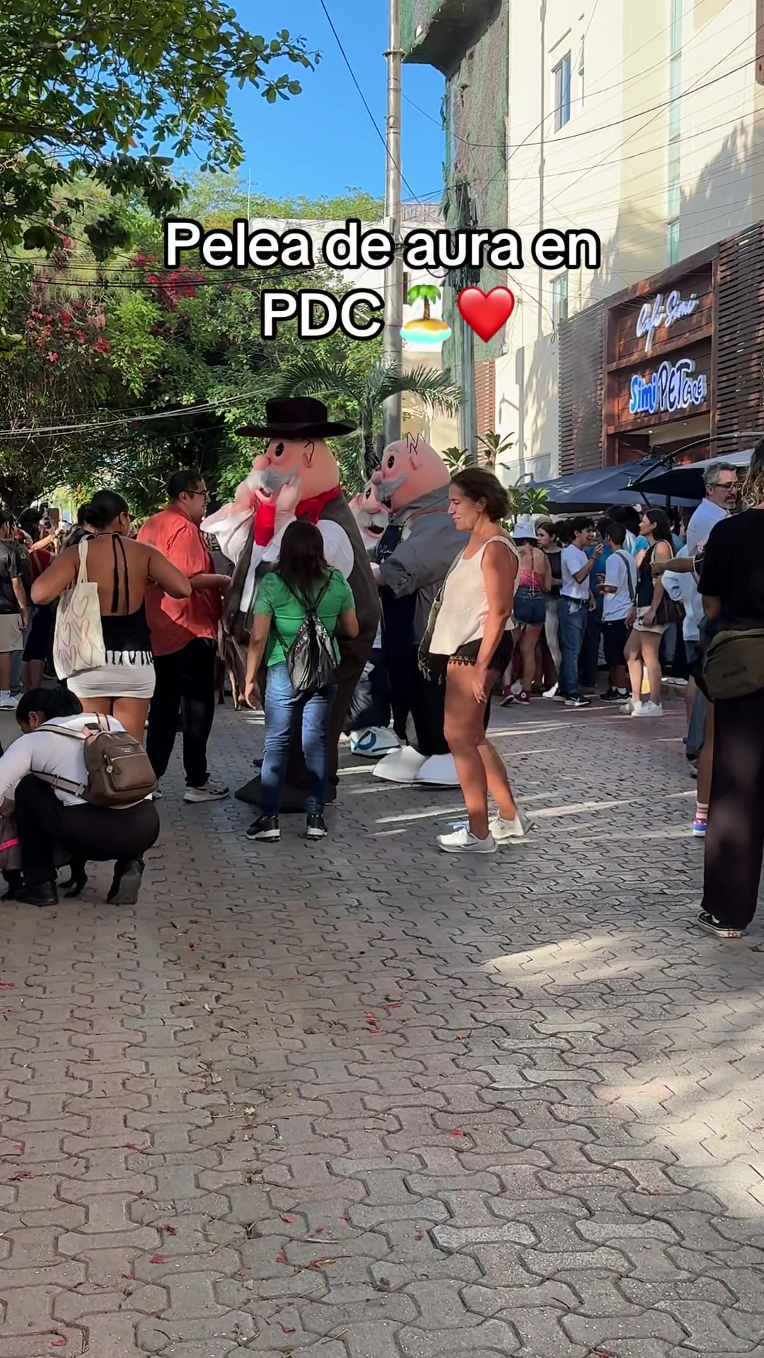 @Esteban Del Angel
