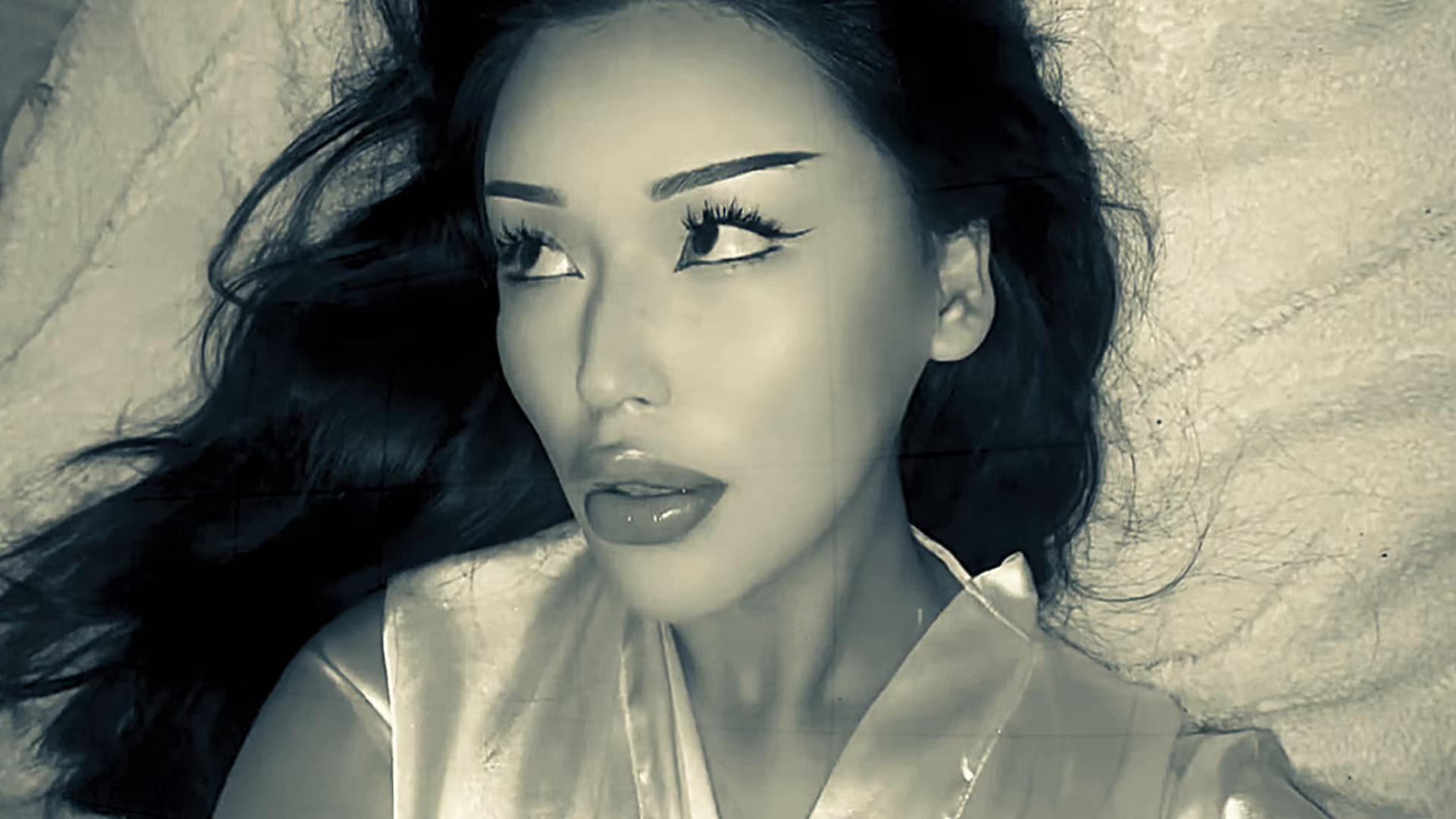 @moonaima