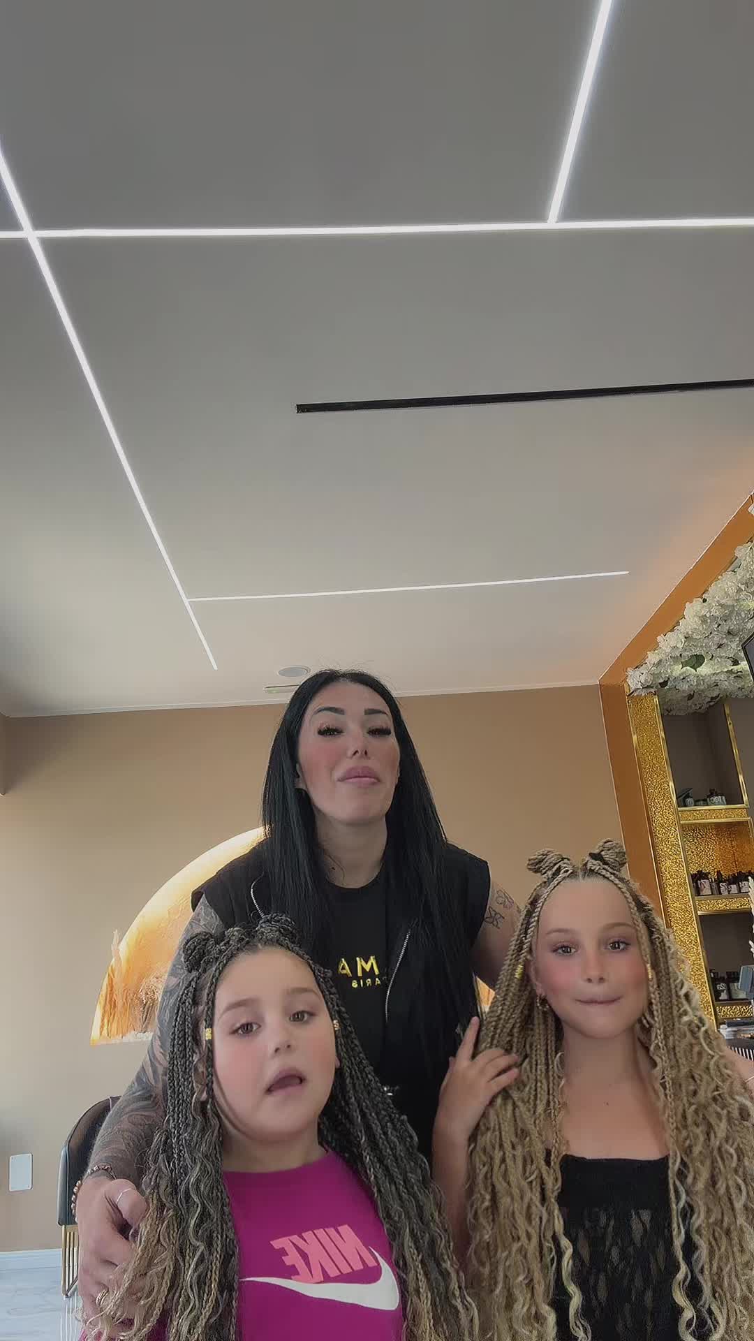 @LUCIANA HAIR