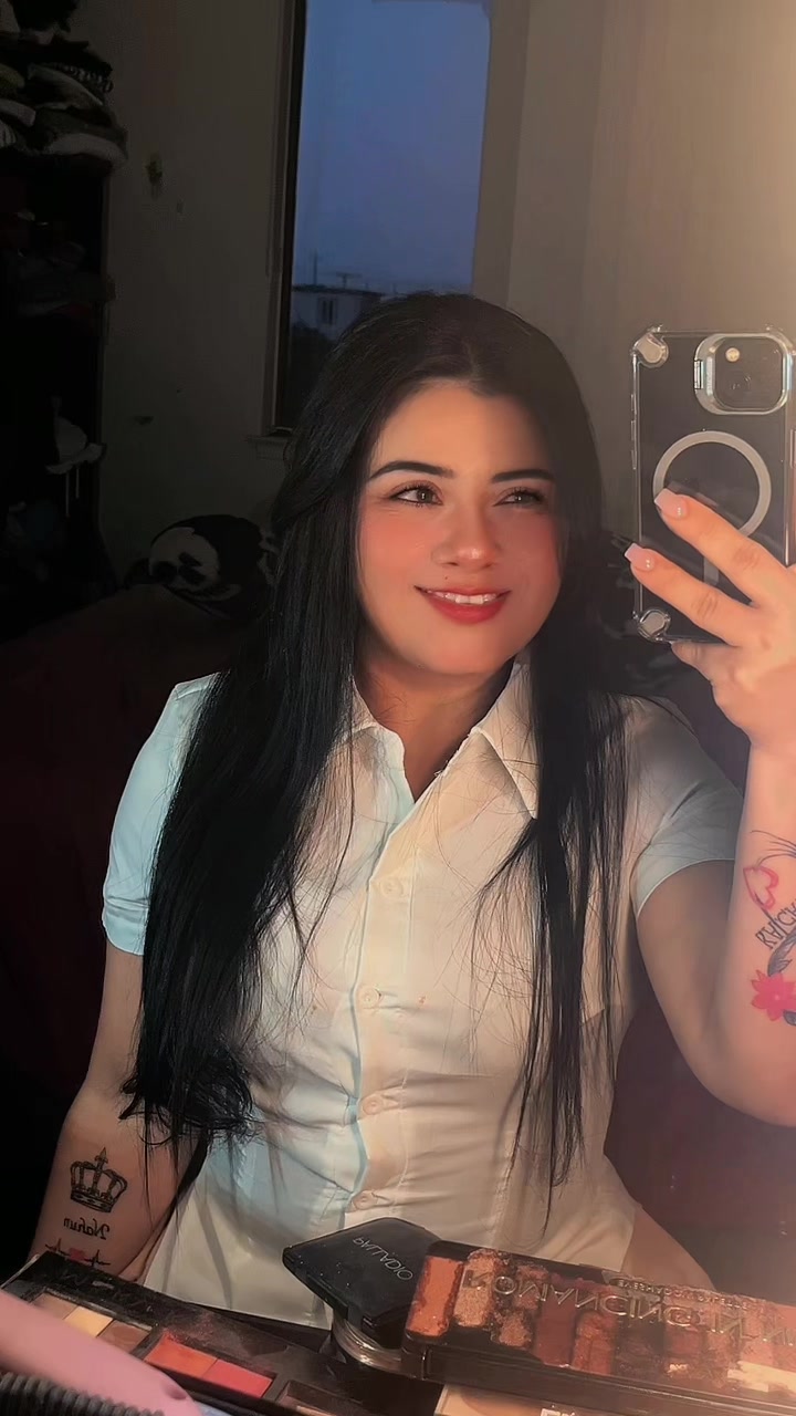 @Ana Guti&eacute;rrez