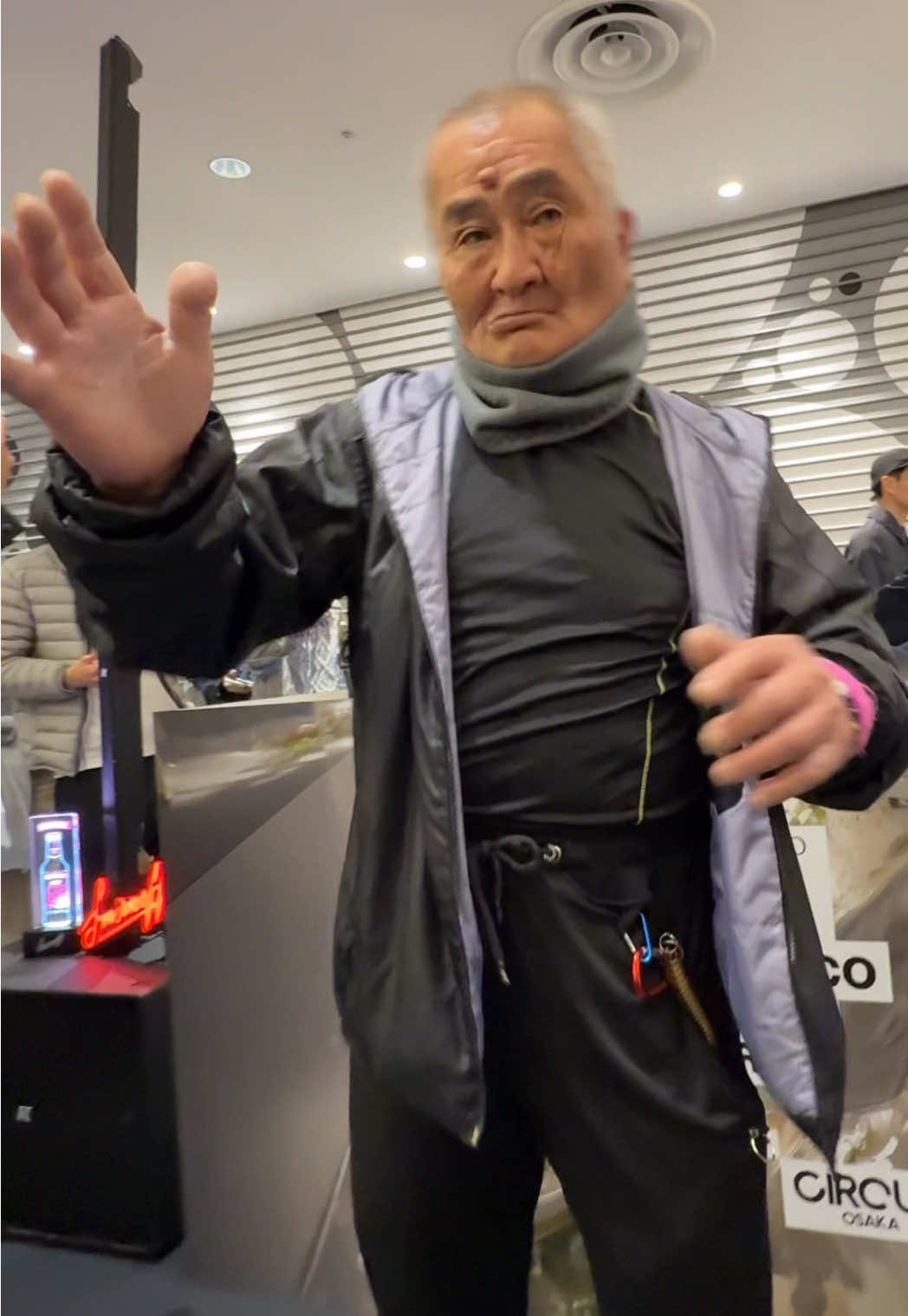 @ZAIYEN.co