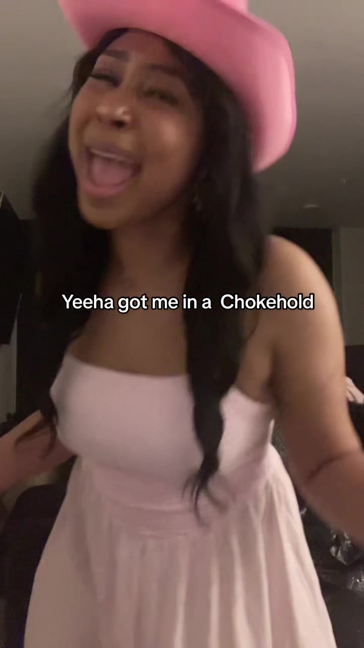 @QweenQweezy
