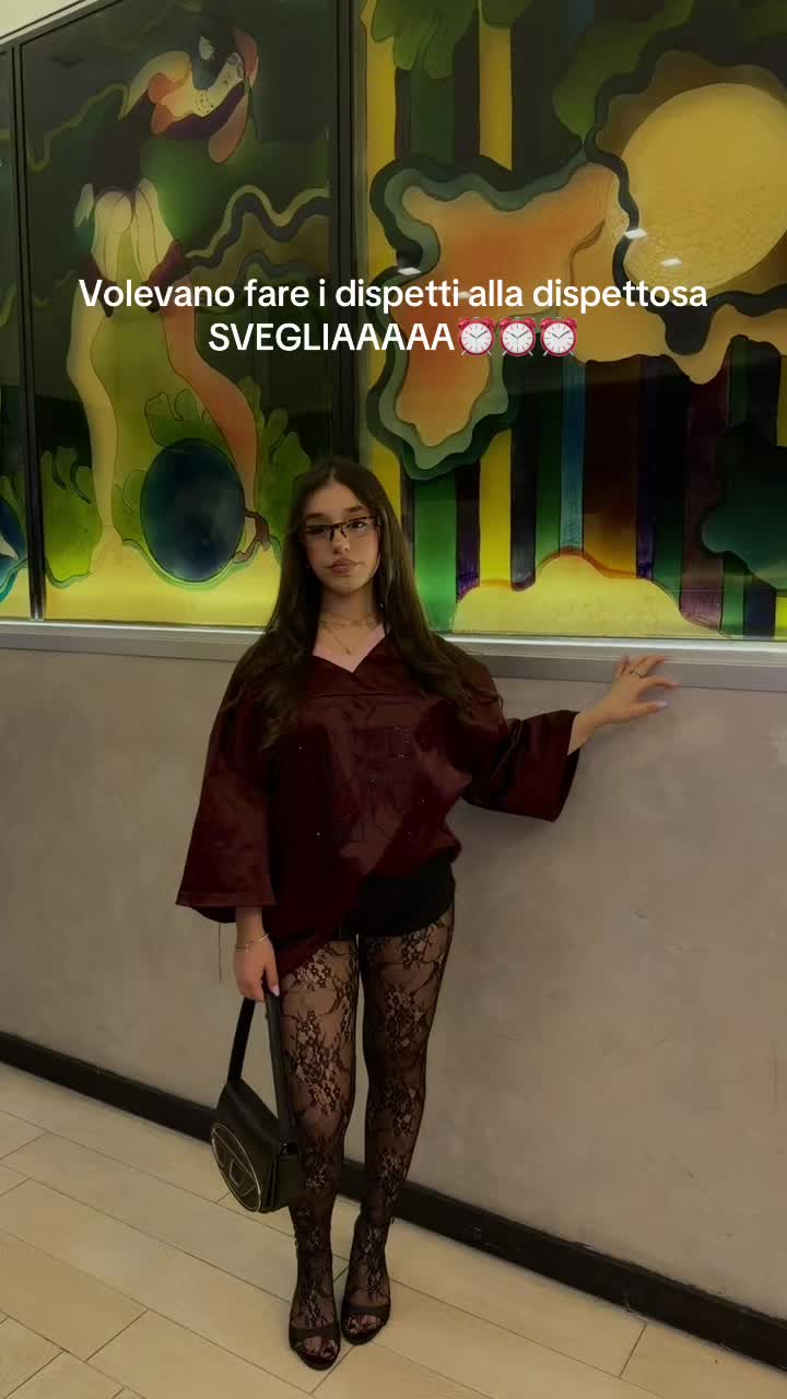 @fefè_close