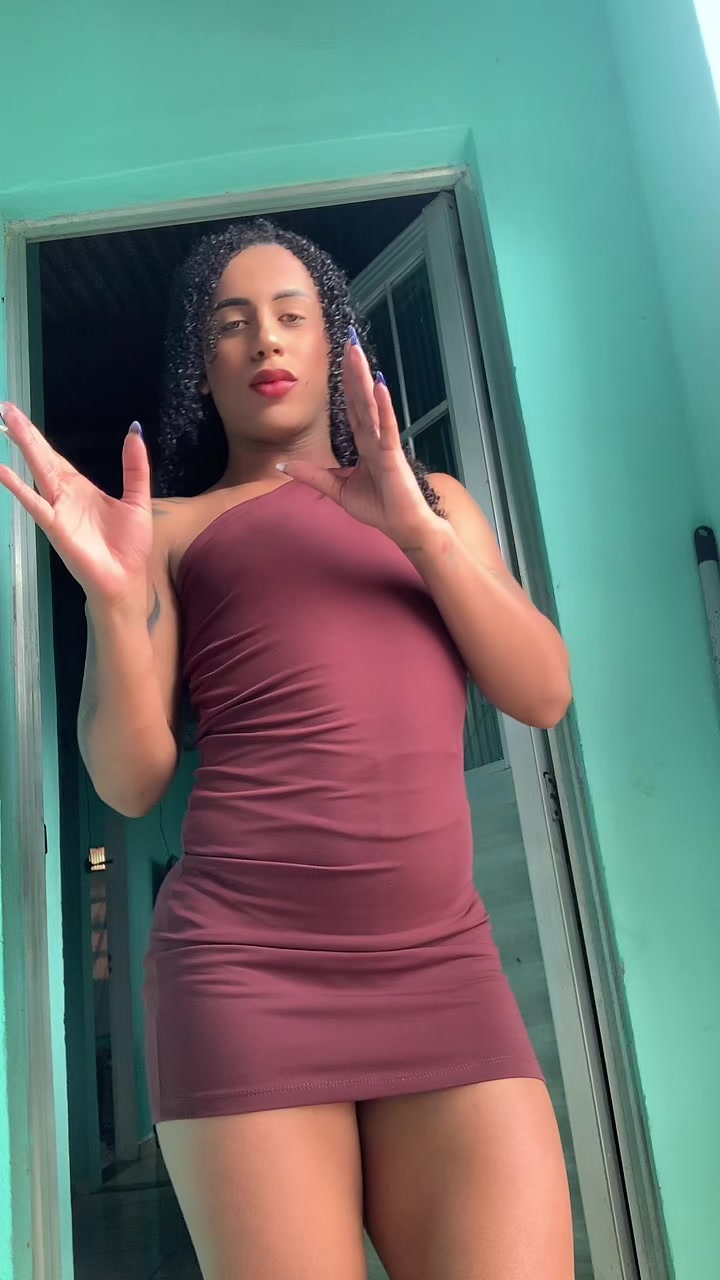 @lunaalima250