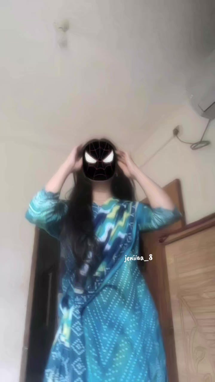 @जेनिया?💋
