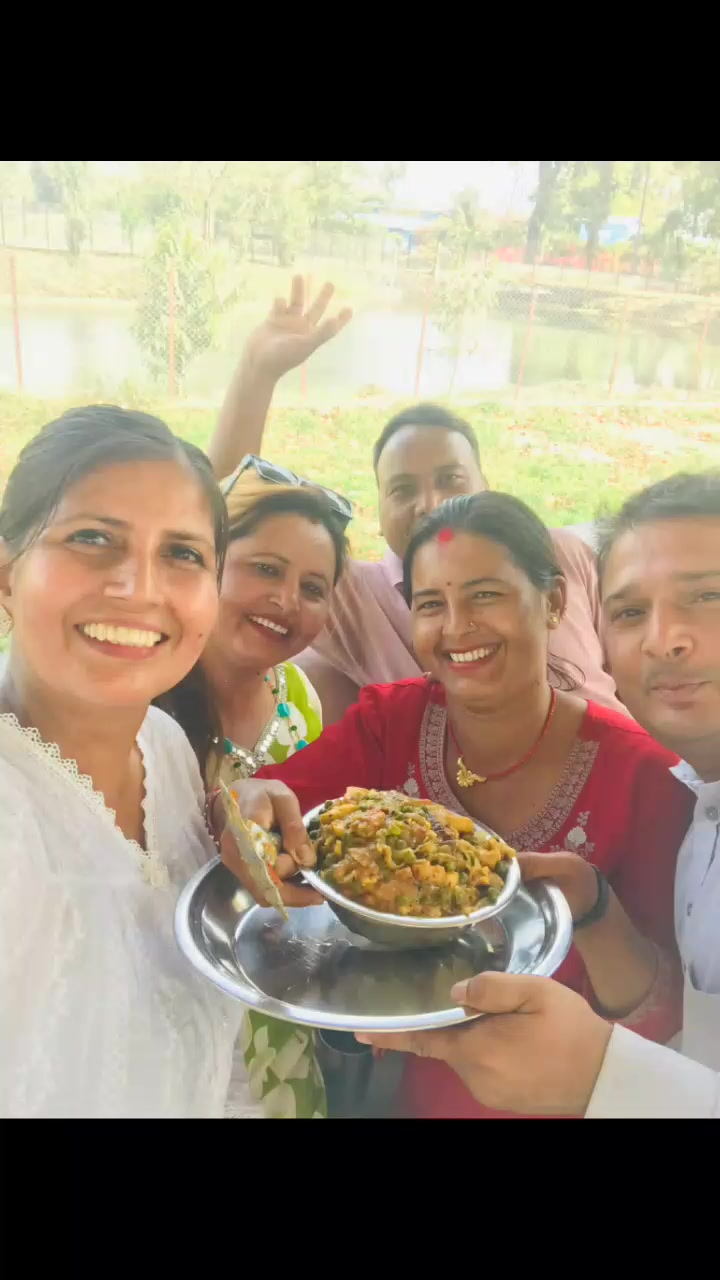 @देबु पोख्रेल 😘🌺❤️