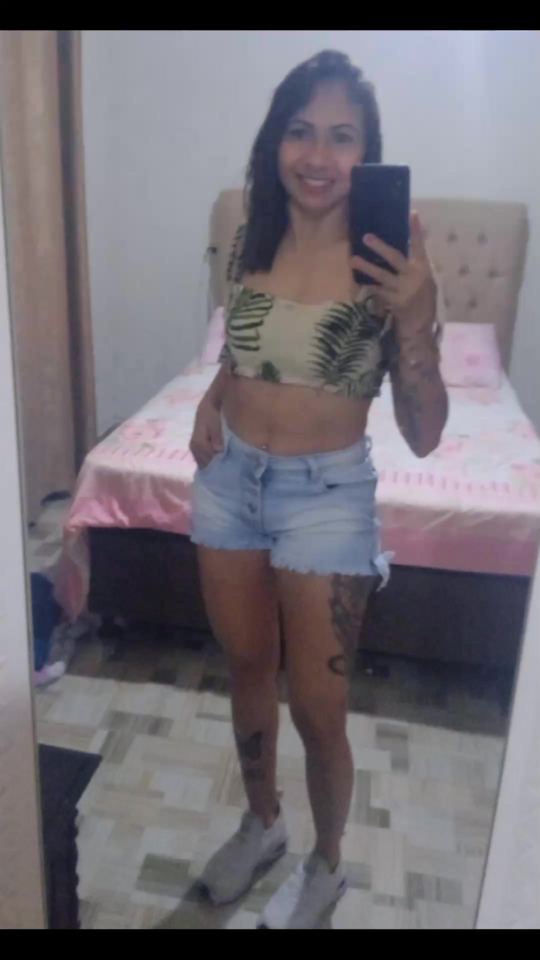 @leandrapaulino
