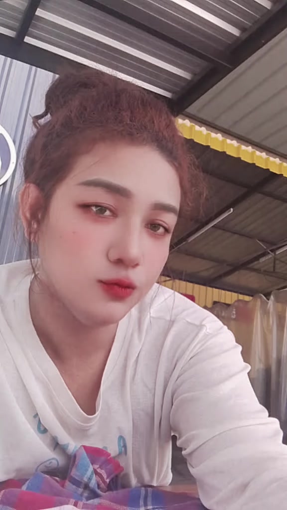 @🌺🦄ปอยลี่🦄🌺