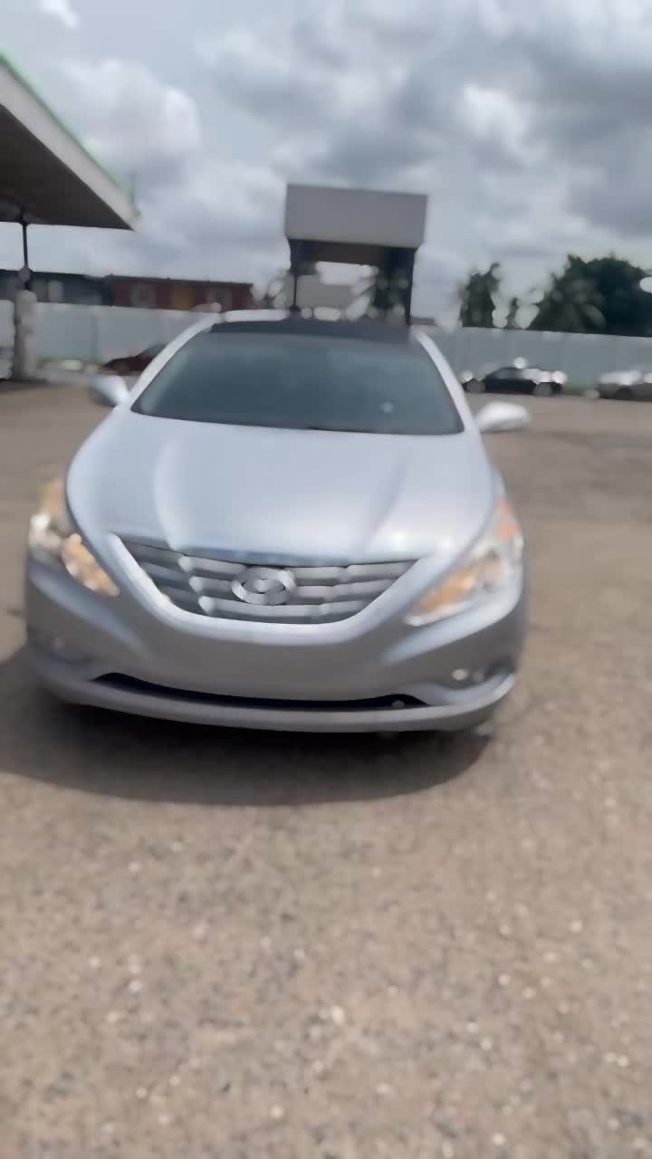 @I D MOTORS