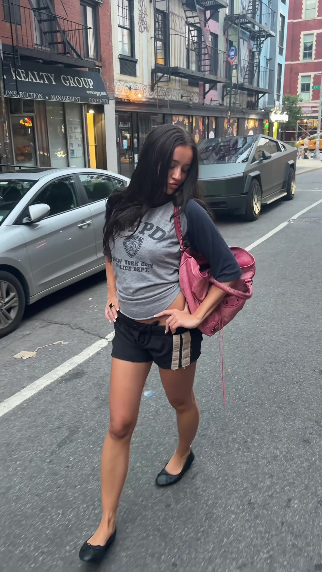 @r0stee