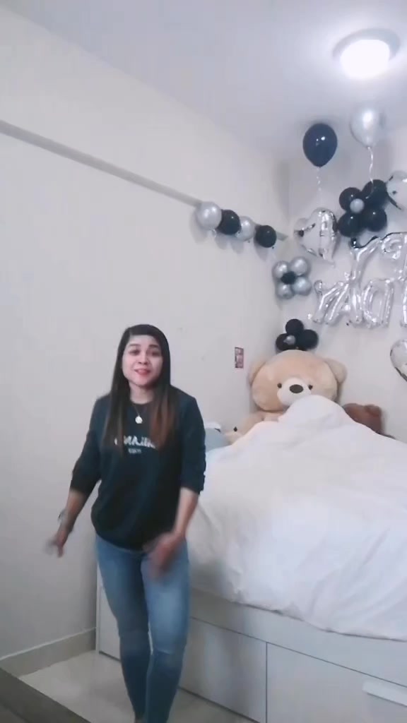 @dhangz