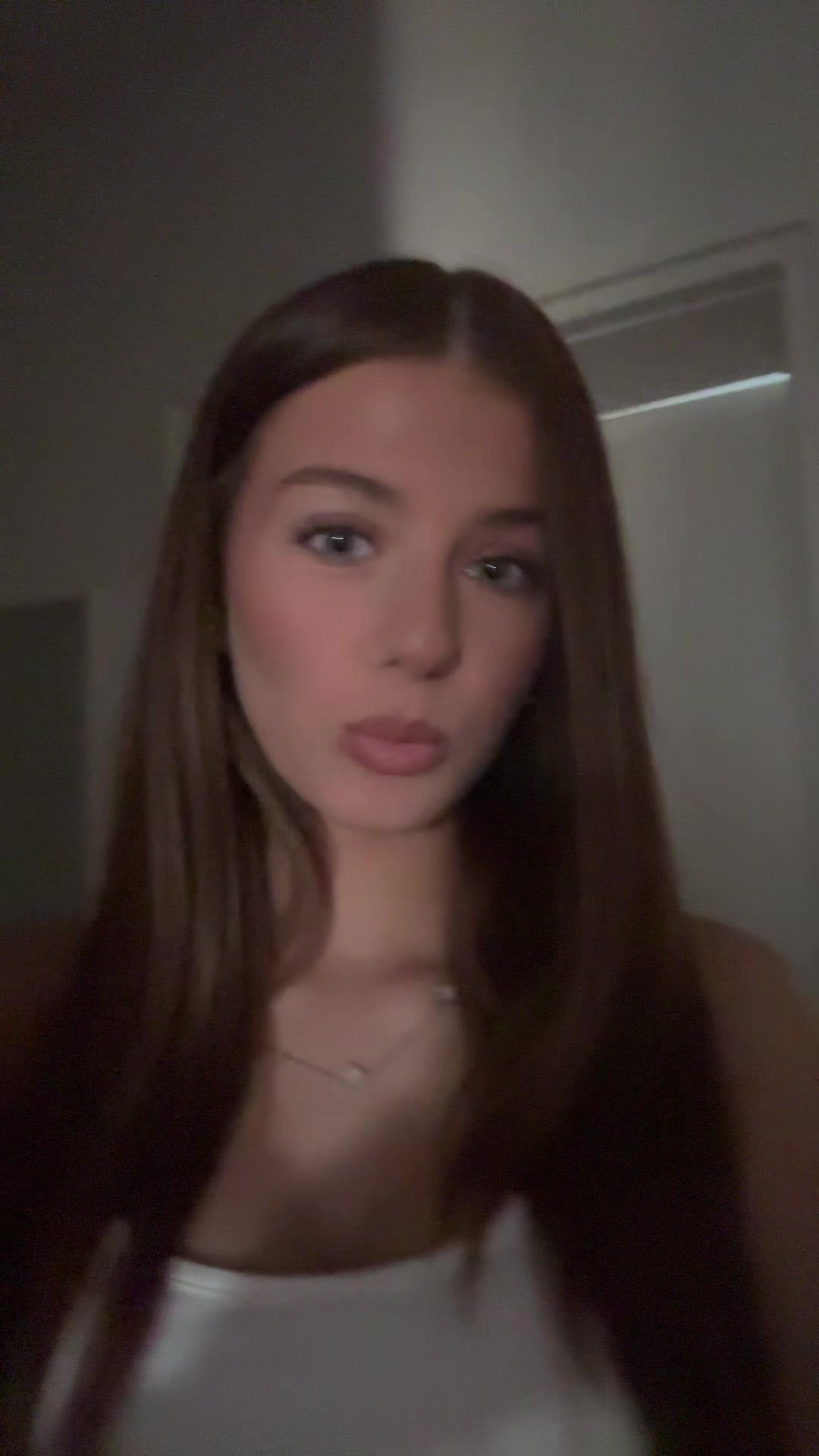 @𝑀𝑖𝑟𝑙𝑖𝑛𝑑𝑎