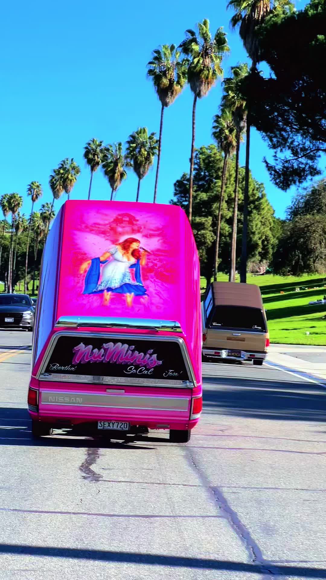 @Minitruck Era Magazine