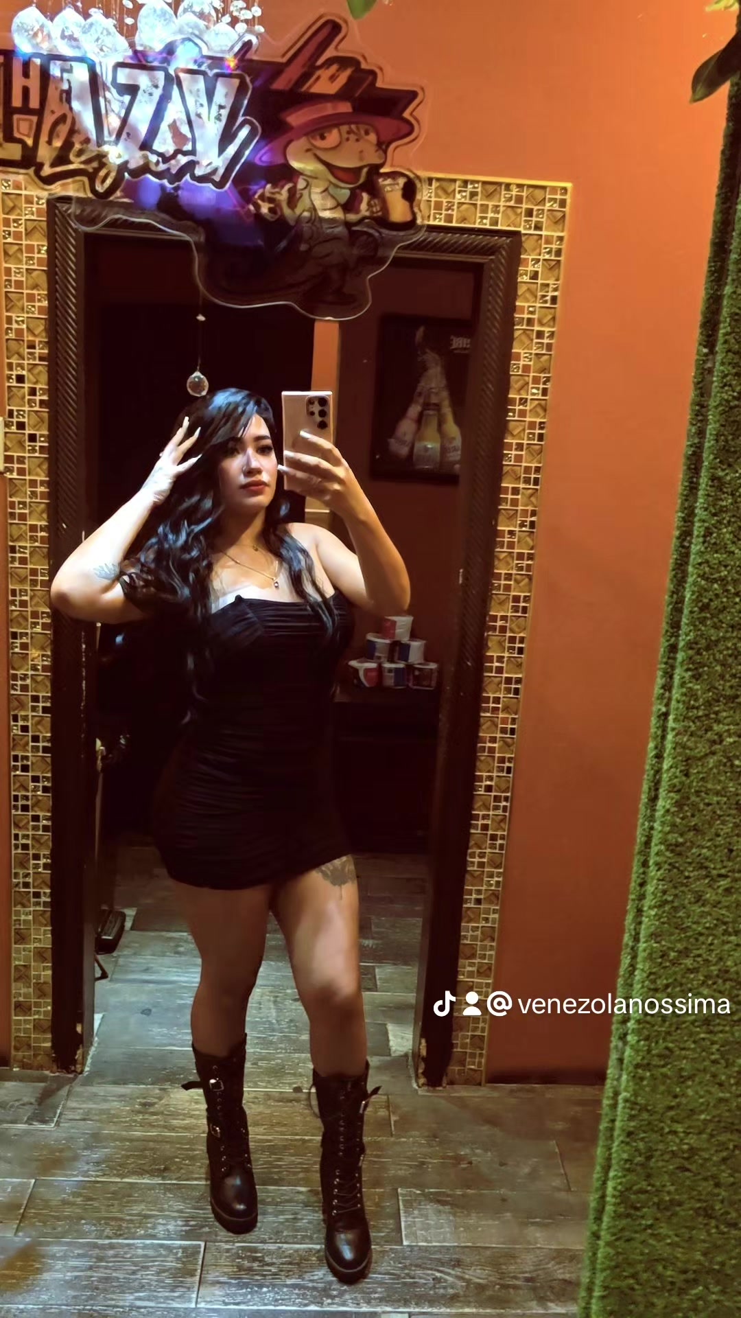 @😏Alexandra González 😏