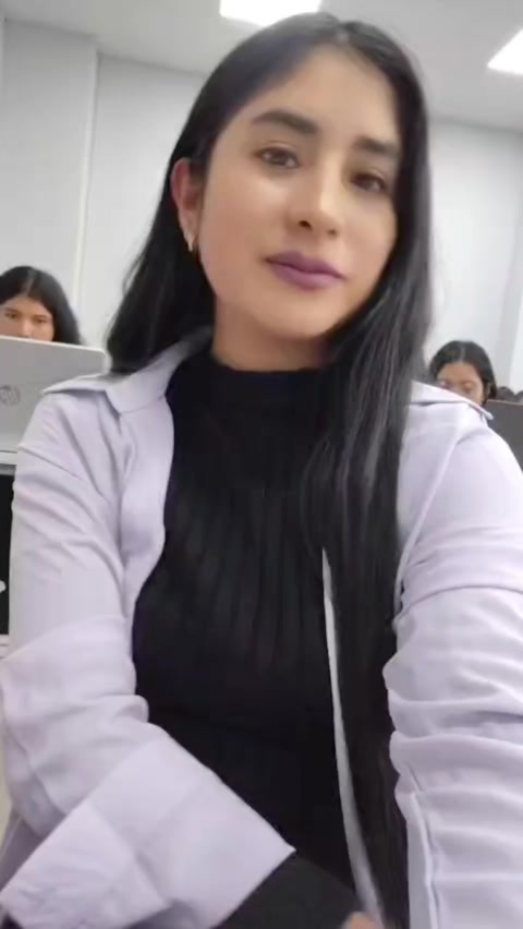 @Janet Castillejo🦋