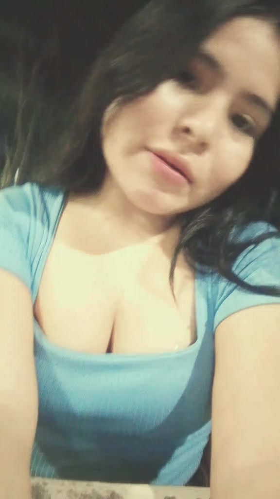 @Eli..🍒💫