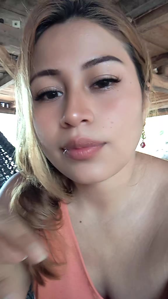 @ᥫ᭡ ⋆  𝓜𝓸𝓻𝓮𝓷𝓪  ⋆｡