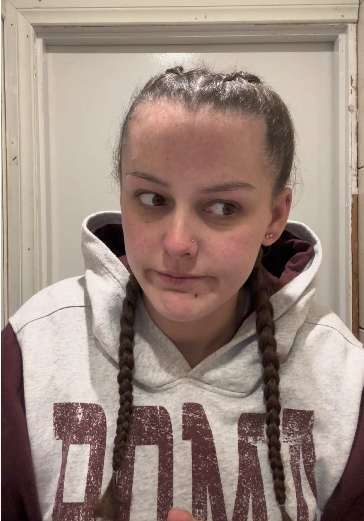 @maddyycox