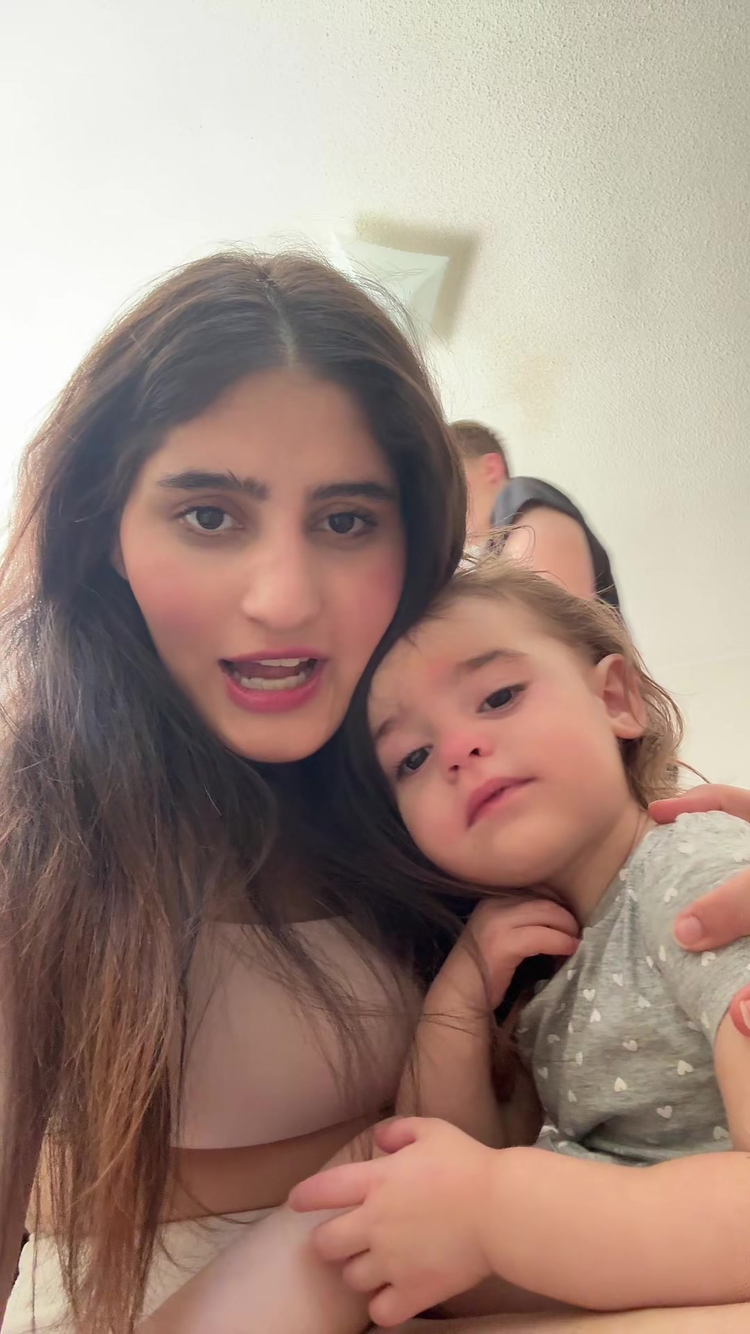 @pakistanikira