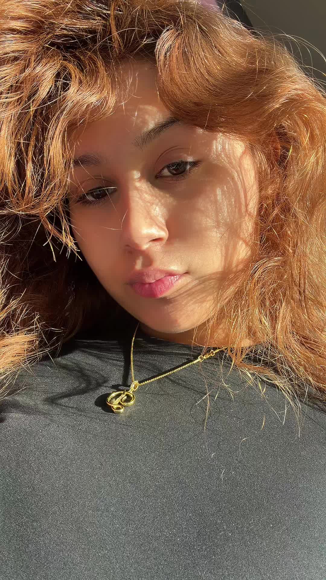 @★