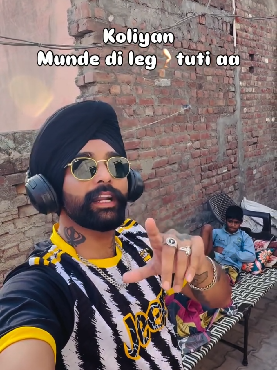 @laddipunjabiartist🎸🎭
