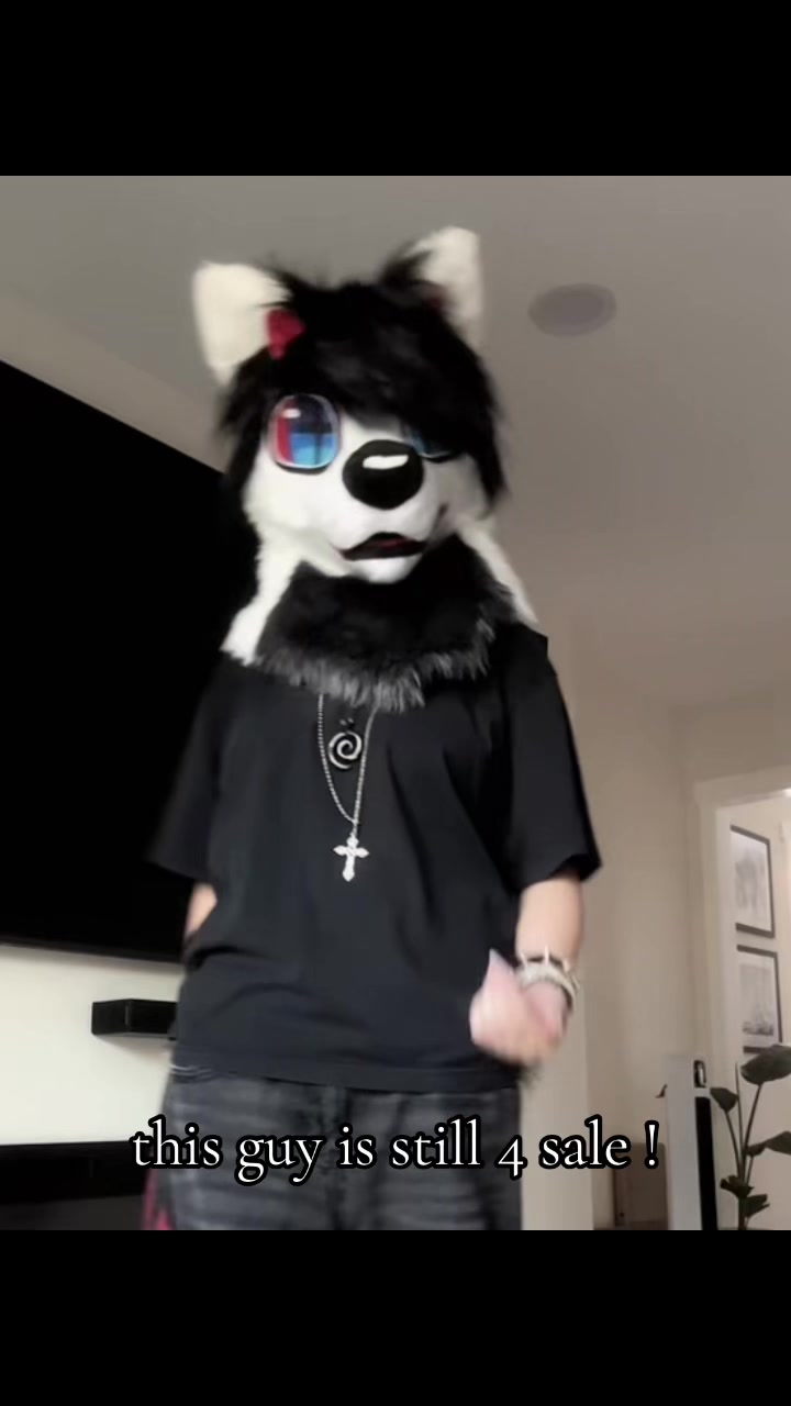 @𝐧𝐨𝐚𝐡 🐾