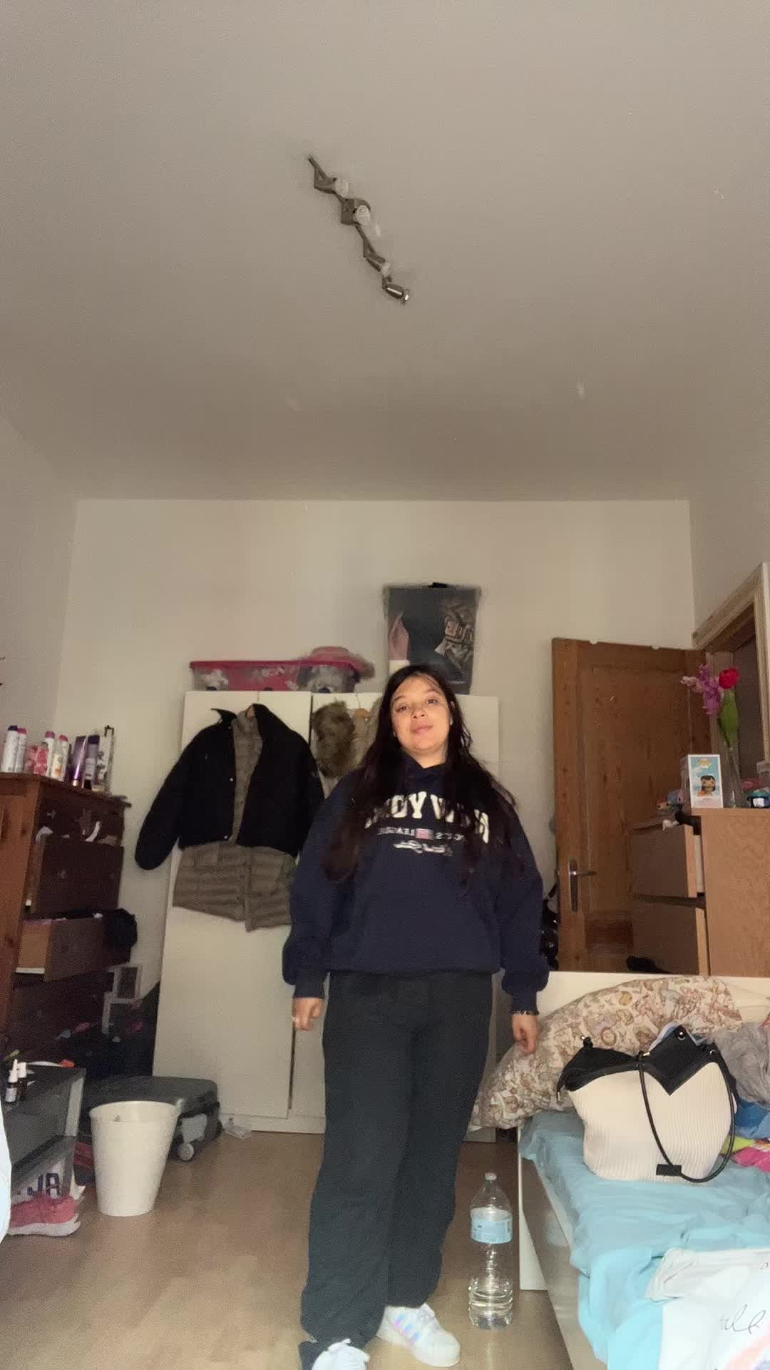 @𝐌𝐞𝐥𝐚𝐧𝐢𝐞 𝐆𝐚𝐫𝐫𝐞𝐭𝐚