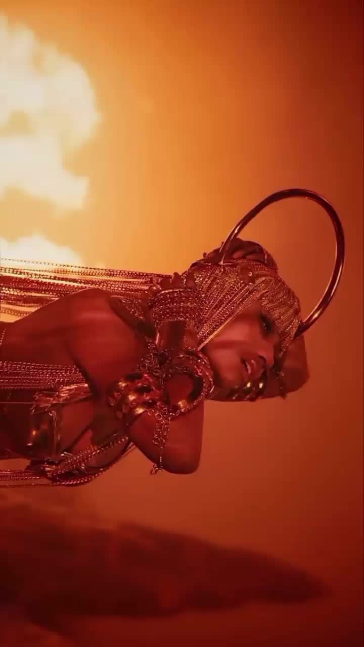 @Pinkfridayy2