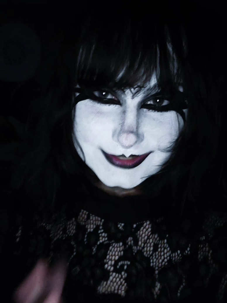 @$Vivian