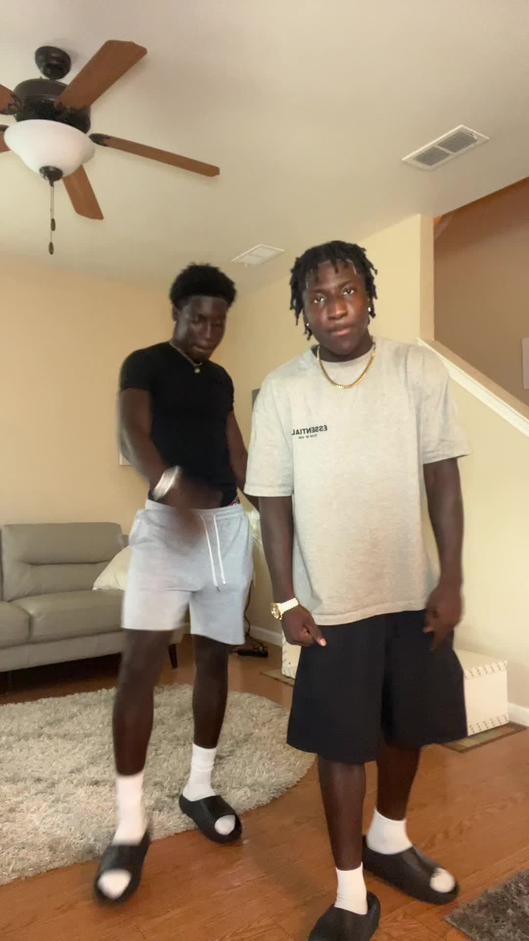 @J4🕺🏾.