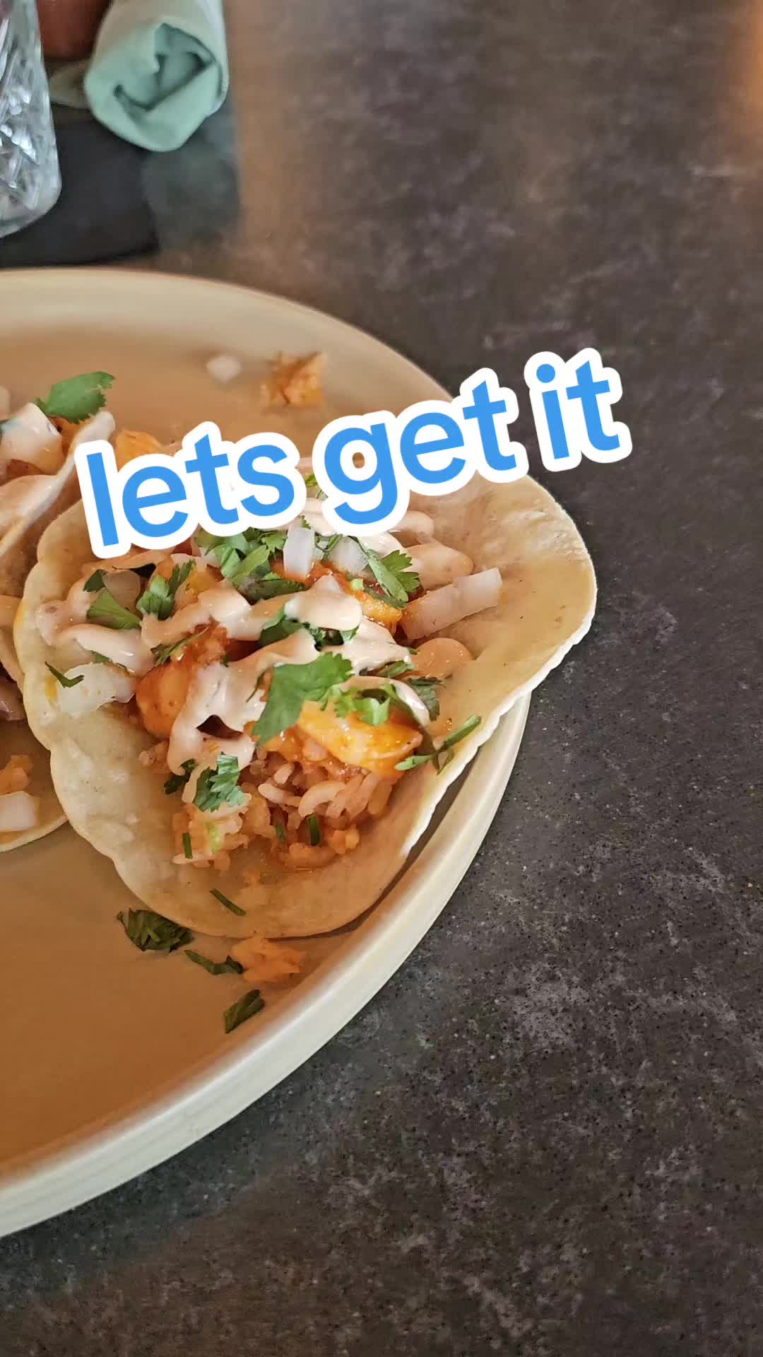 @Locstr