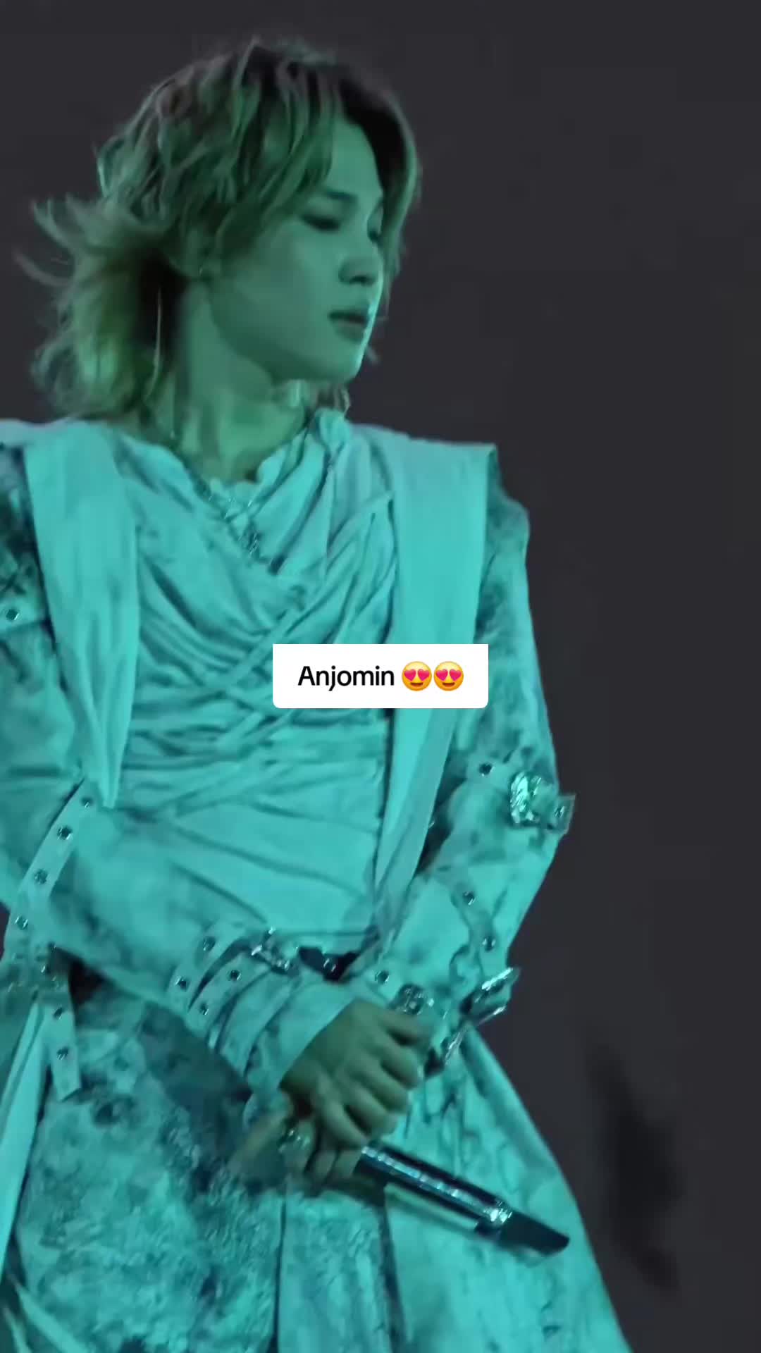 @켈리 크리스티나 💜