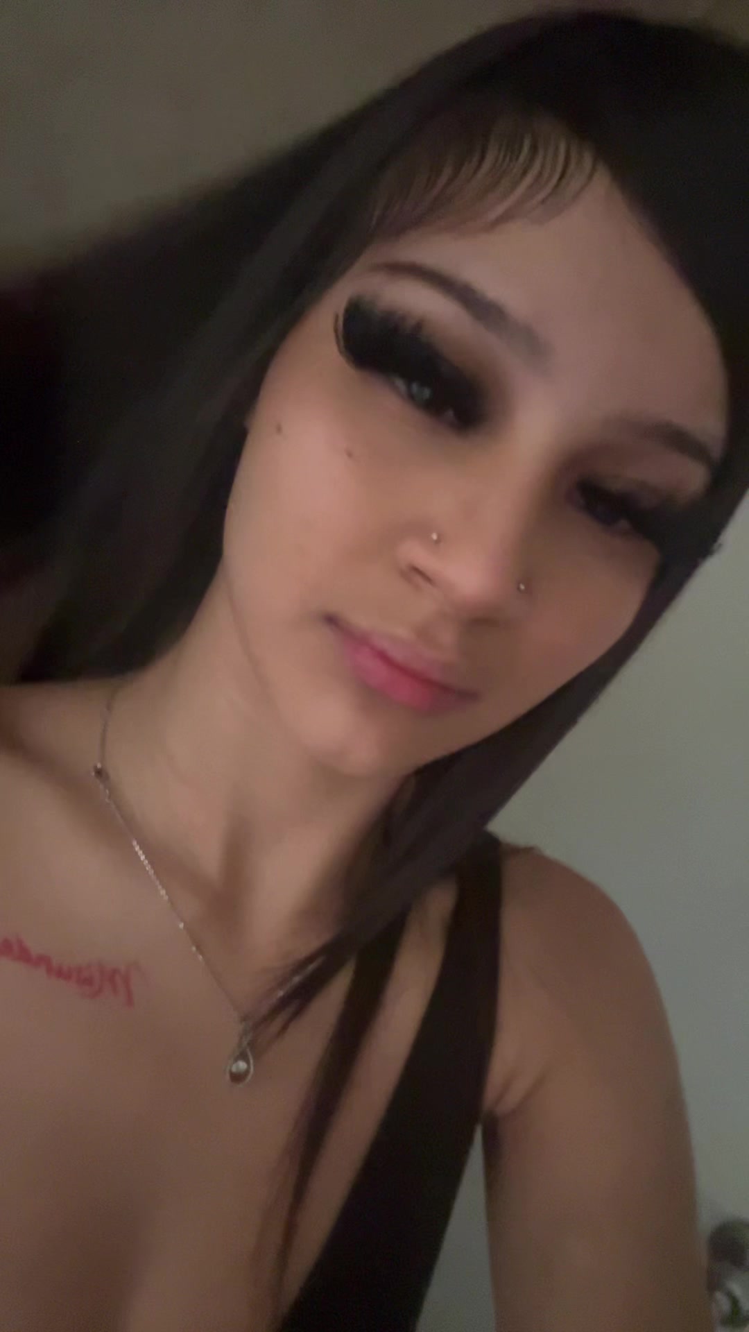 @...