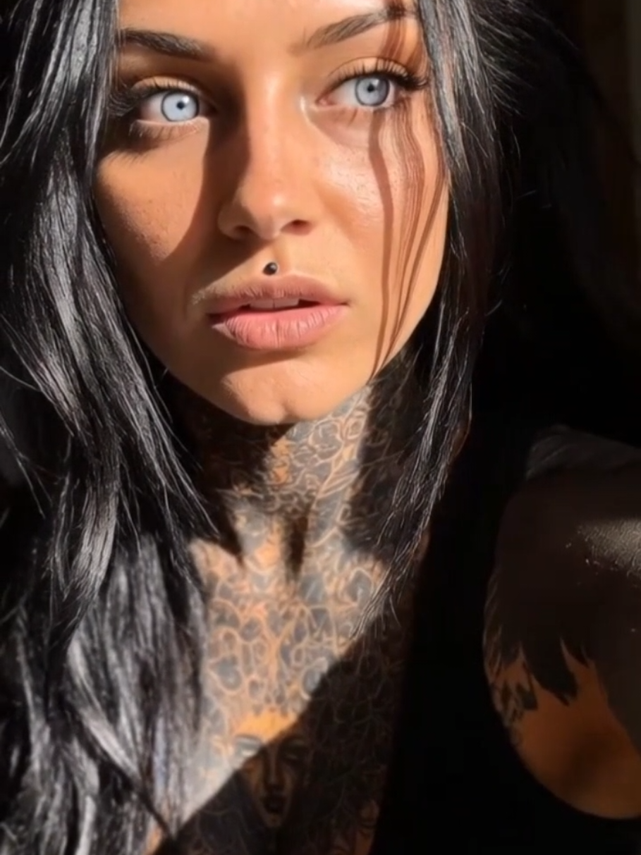 @AlinaLush