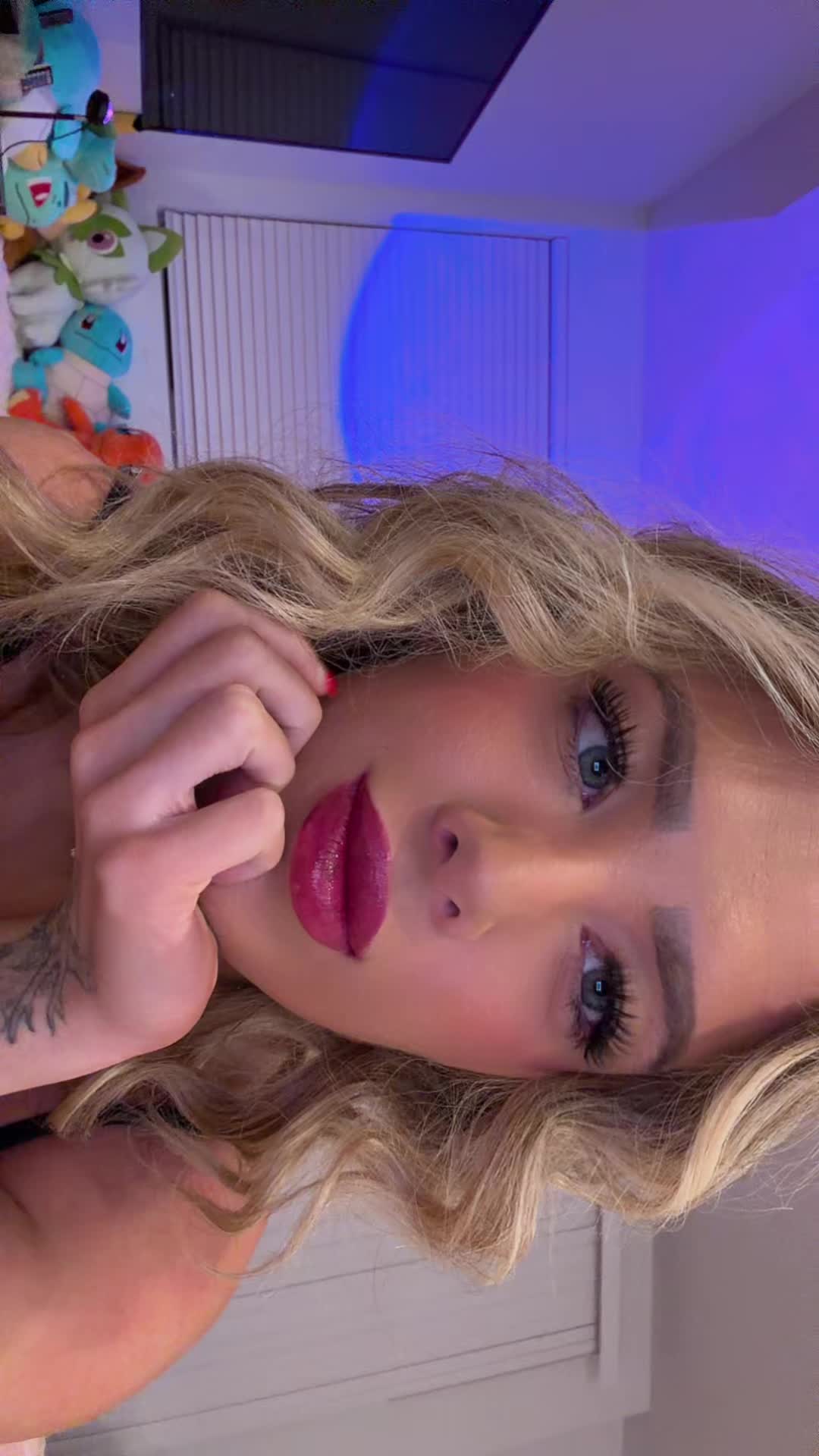 @Ash💓