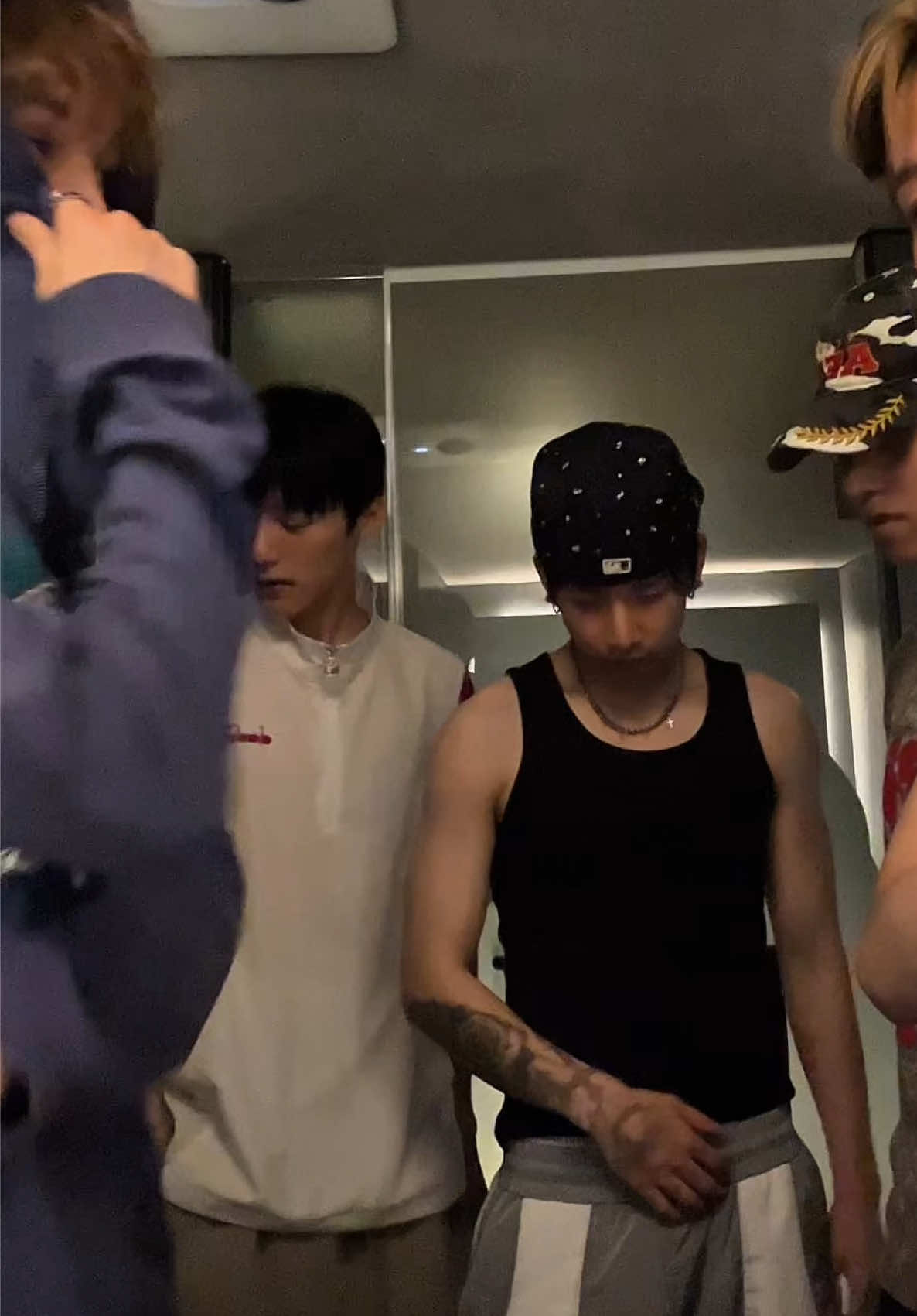 @wayfboys