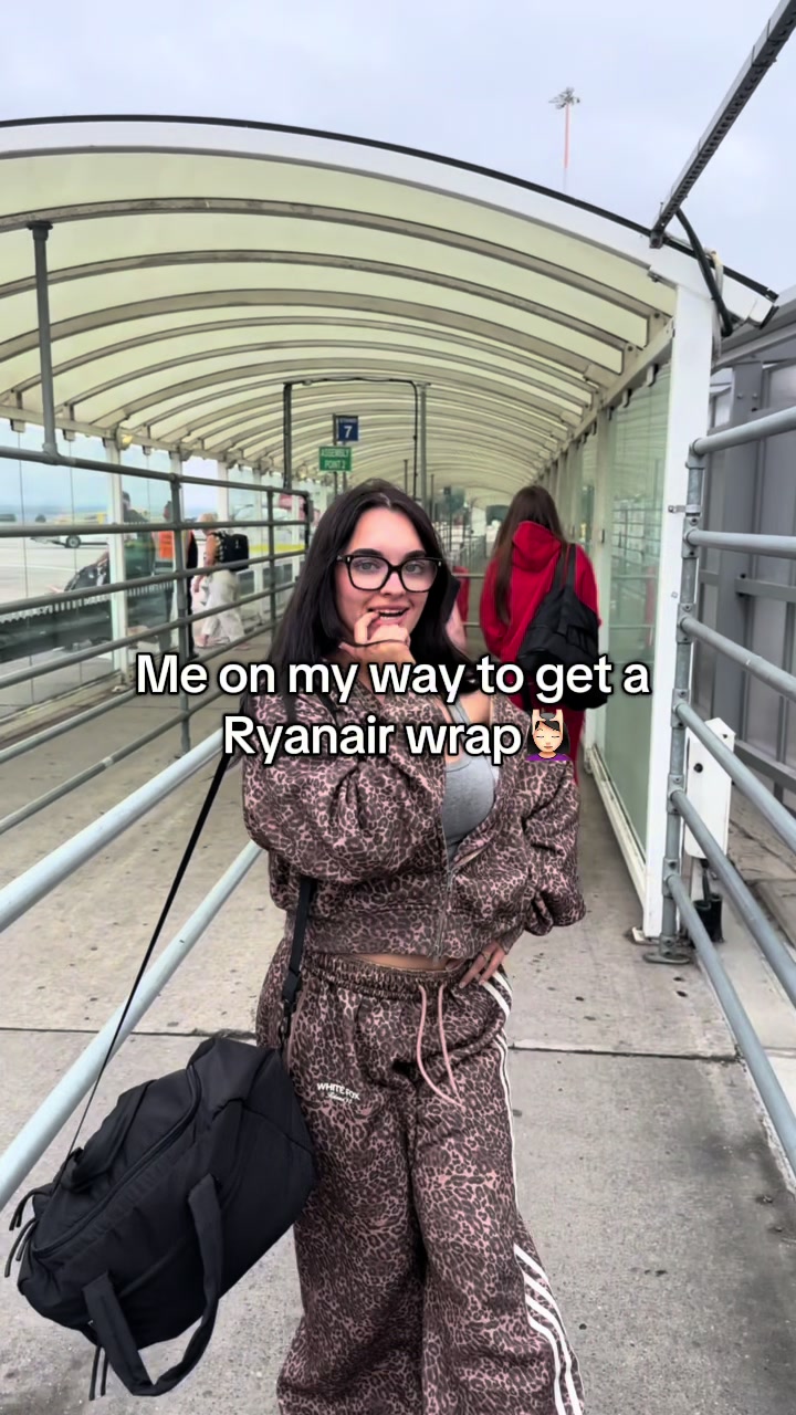 @KenyaHumphries