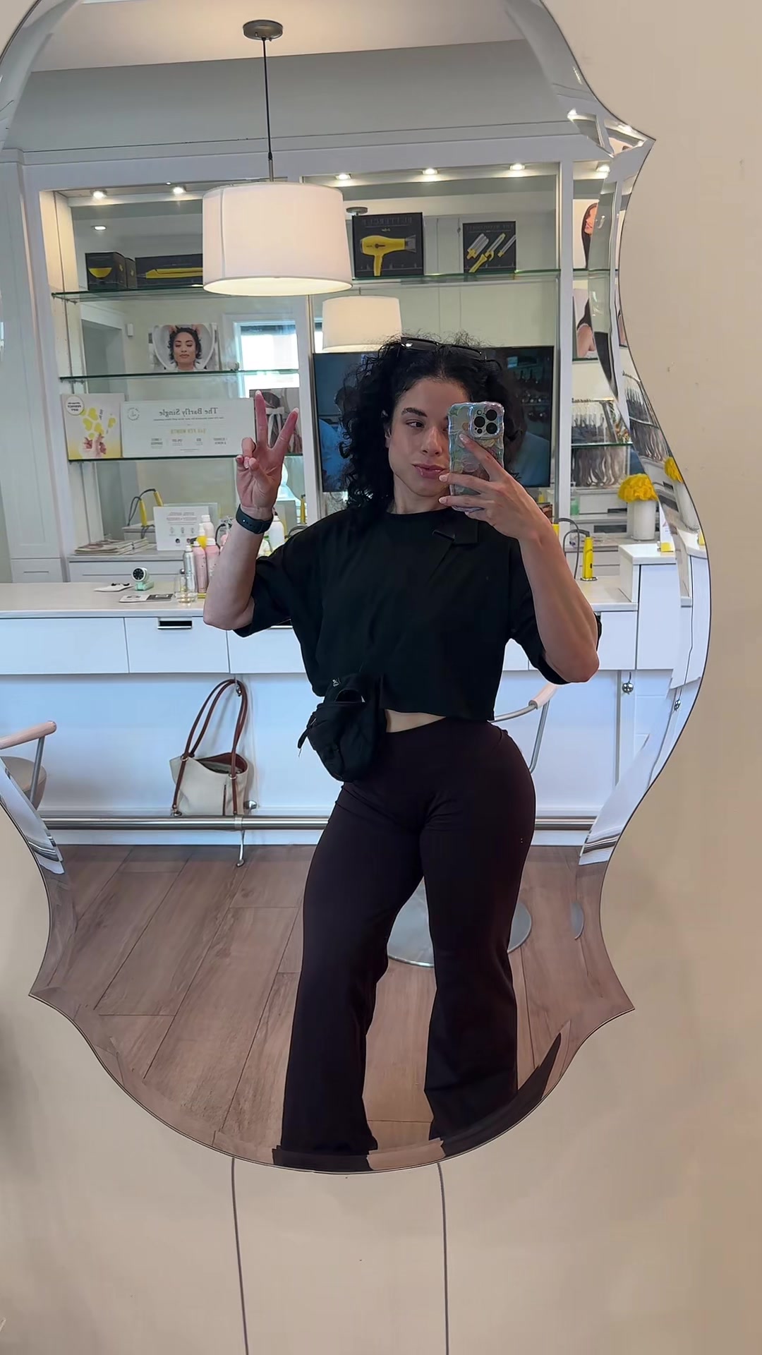 @Gee ✨