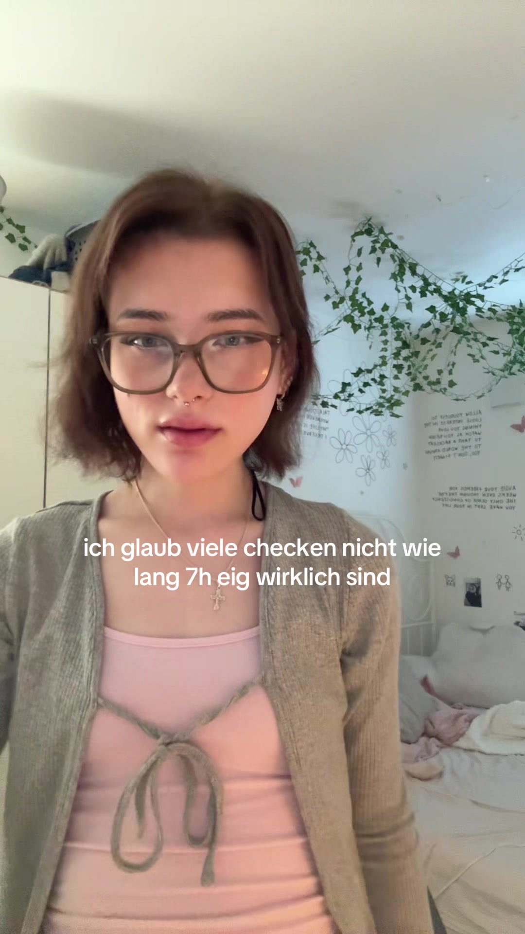 @￴