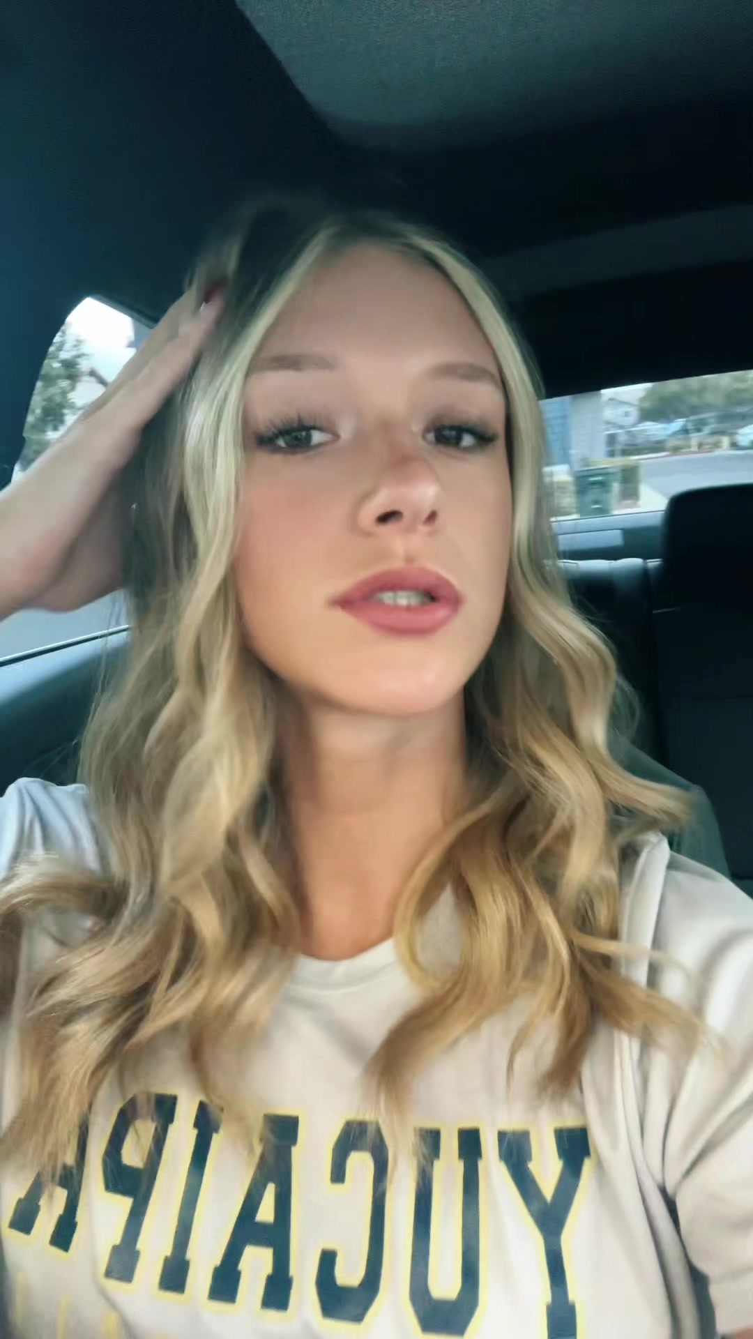 @lylakuhn2