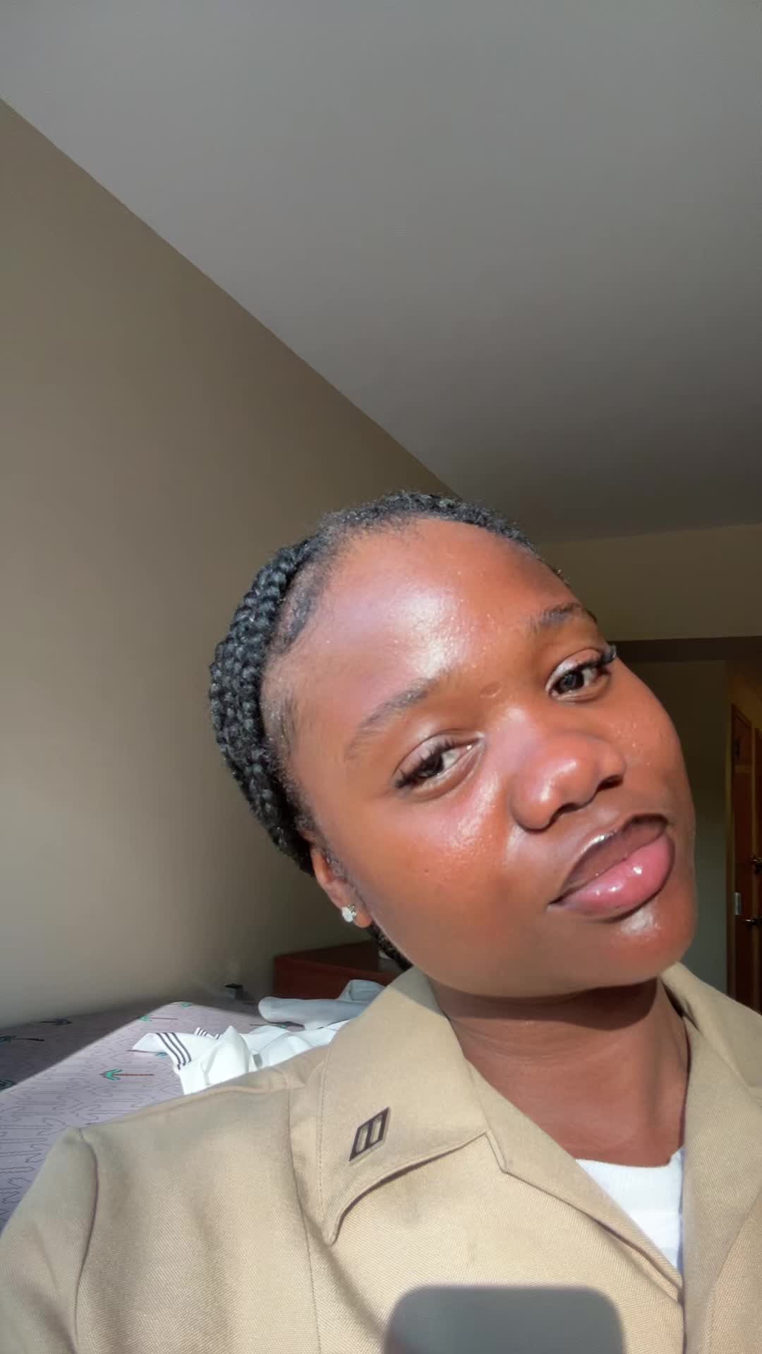 @Fiyin🤨