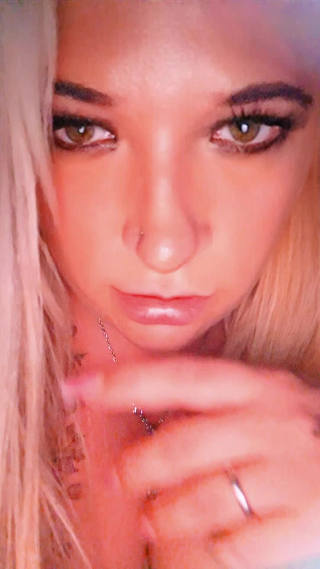@💕🩷Blondine🩷🎙️💕
