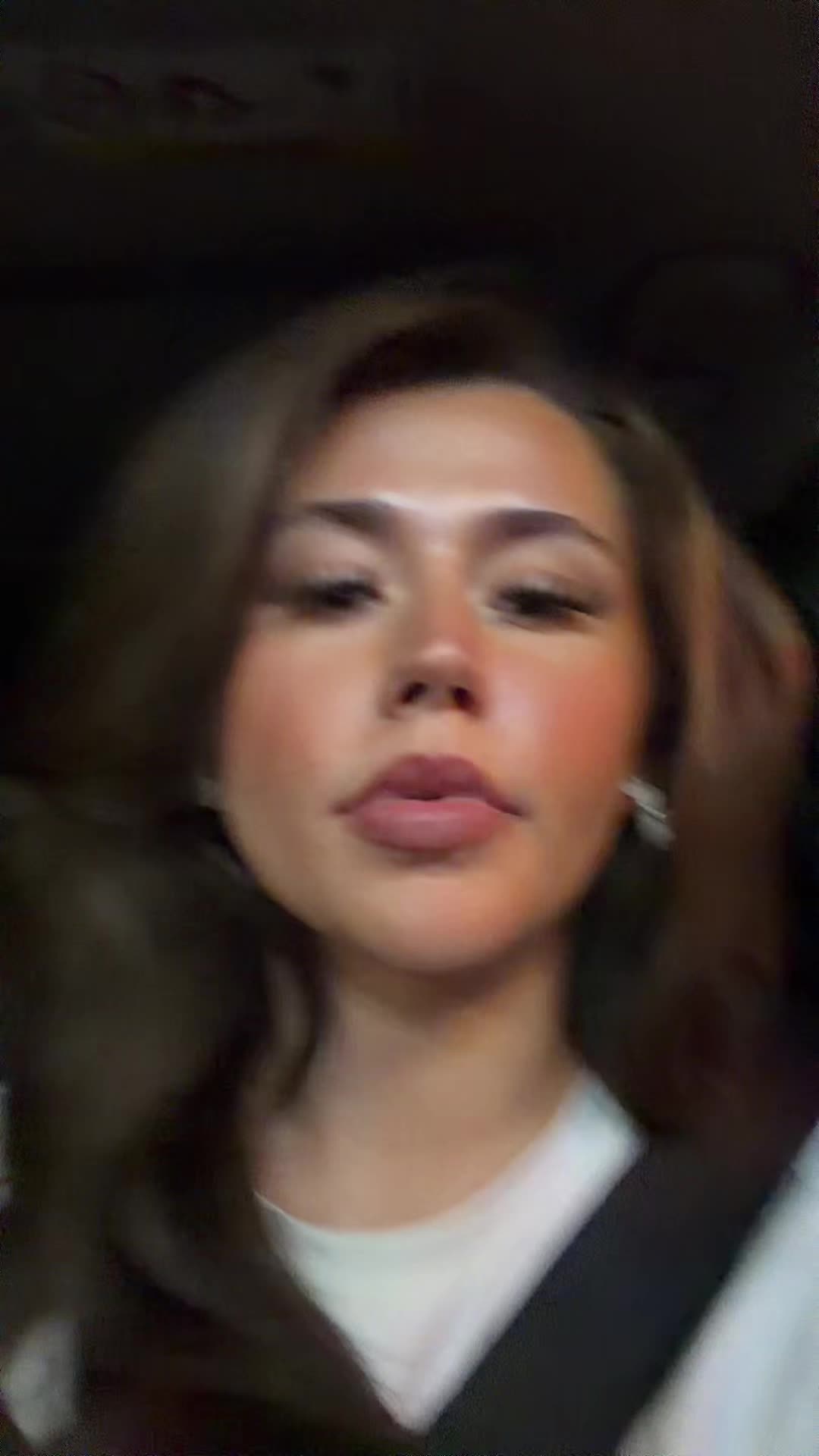 @𝐴𝑚𝑖𝑛𝑎𑁤
