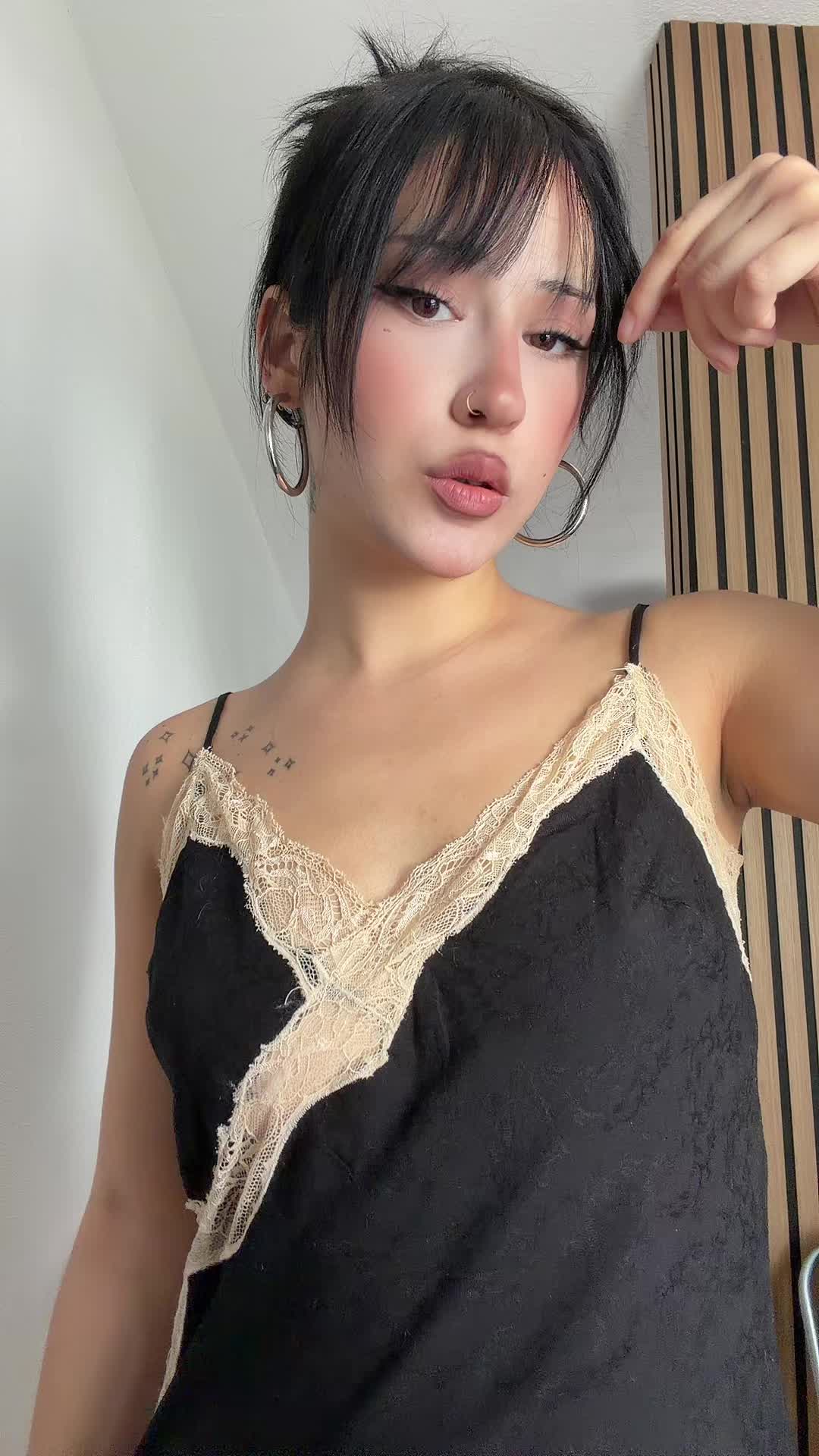 @🧟♀️