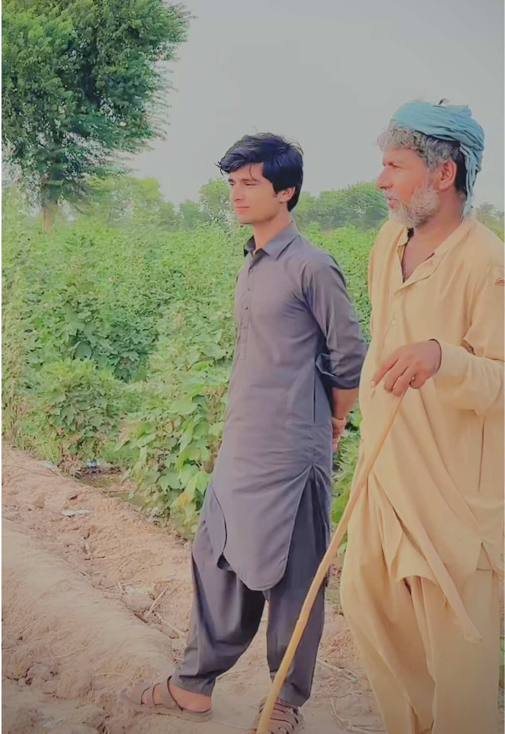 @🥀چوُلستانی شہِزاَدہِ✨