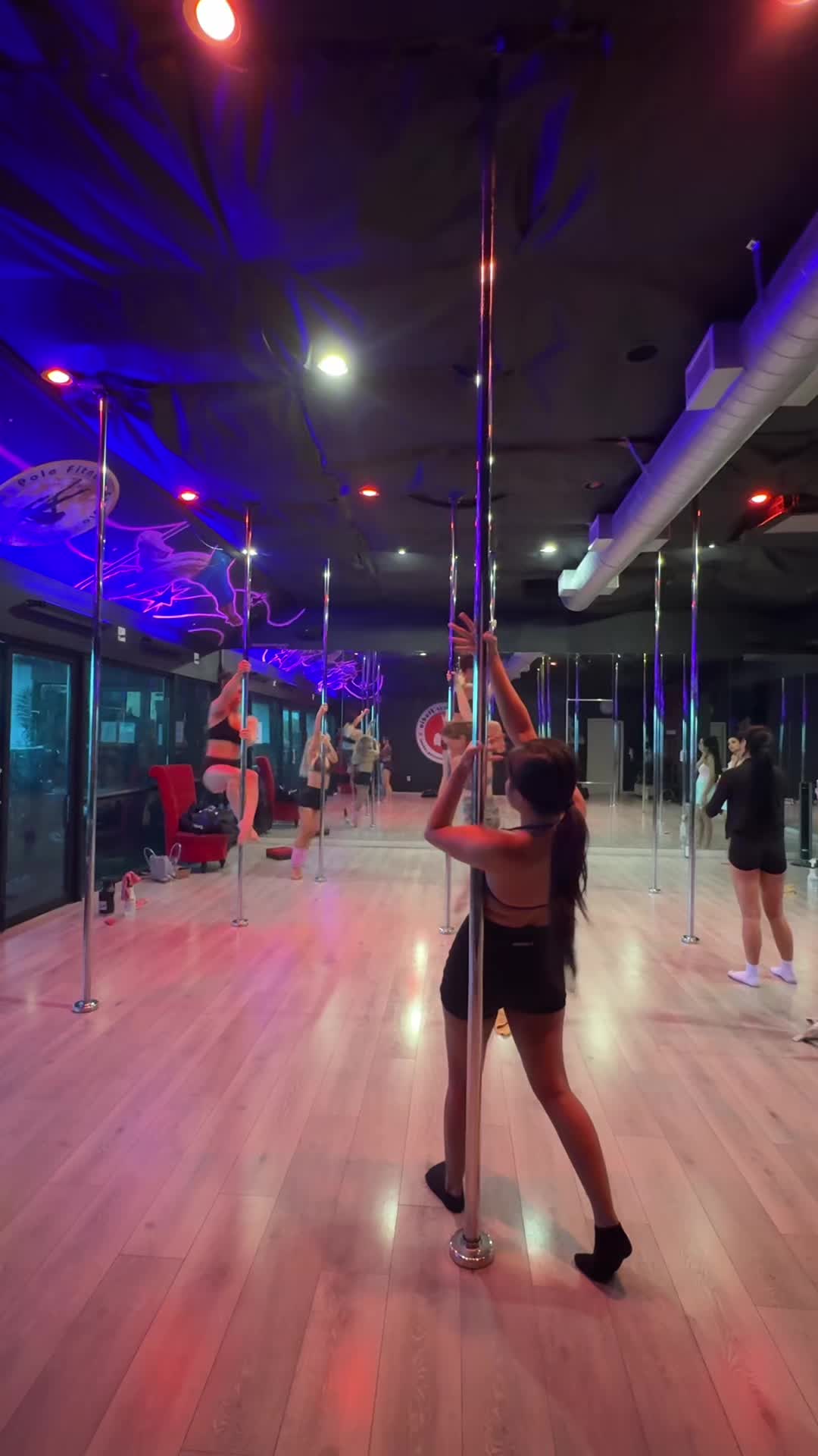 @nicachhuuu
