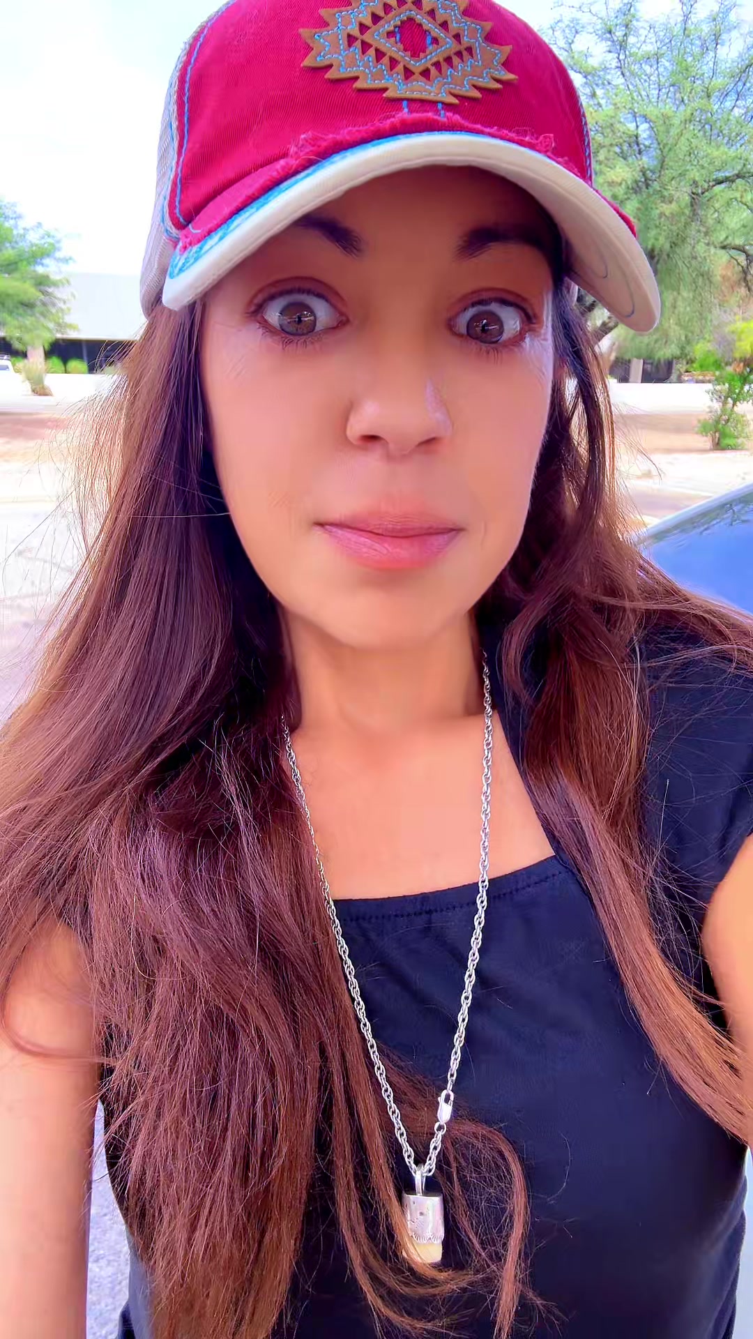 @GreenEyedTruth 💚✅