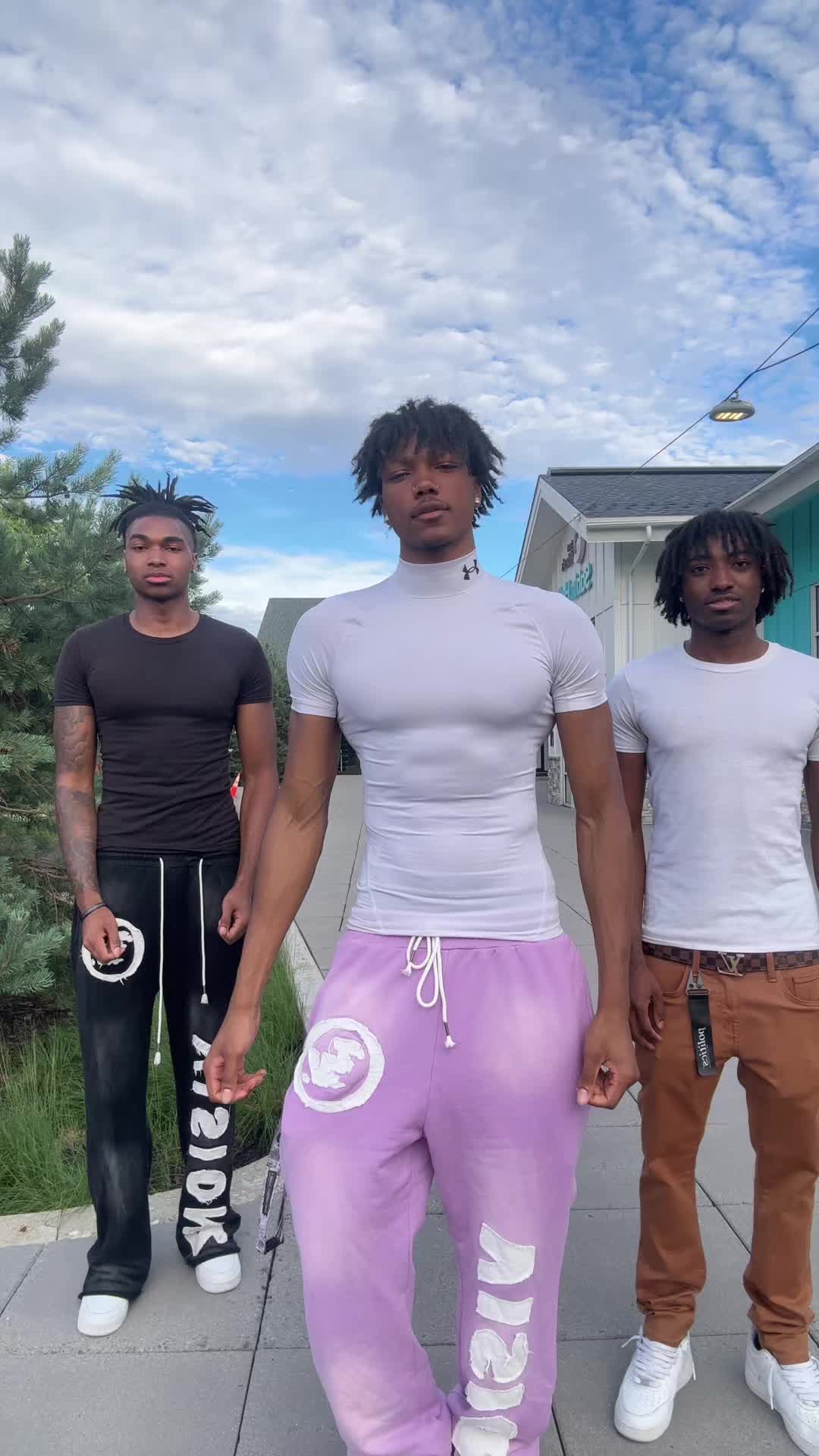 @Dre☣️