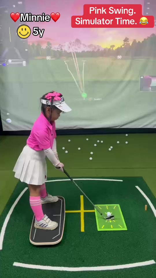 @minnie.little.golfer