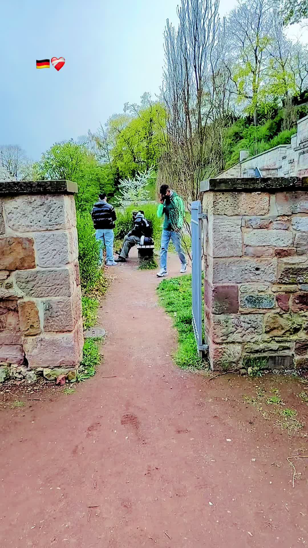 @W&ograve;lf.Kavk&agrave;l